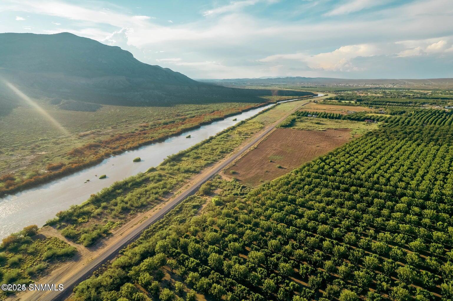 20240923220232302459000000-o