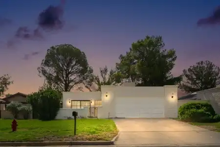 157 Jeweled Mesa Drive, Santa Teresa, New Mexico 88008, 2 Bedrooms Bedrooms, ,2 BathroomsBathrooms,Residential,For Sale,Jeweled Mesa,2503425