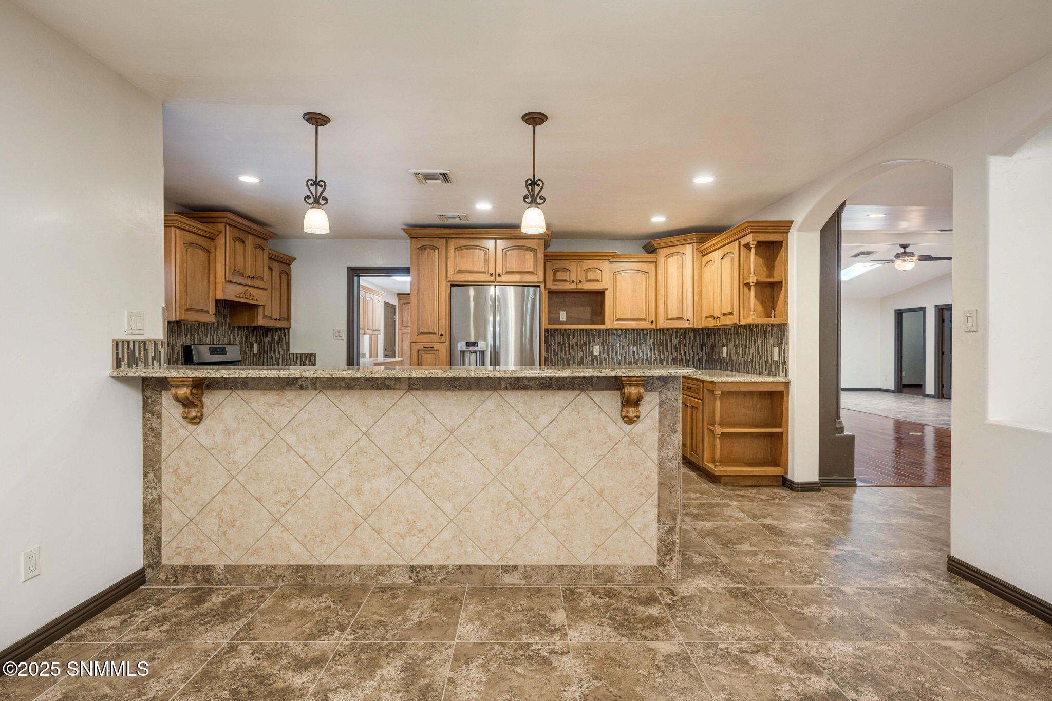 12-web-or-mls-Snappin Homes (Overlook446