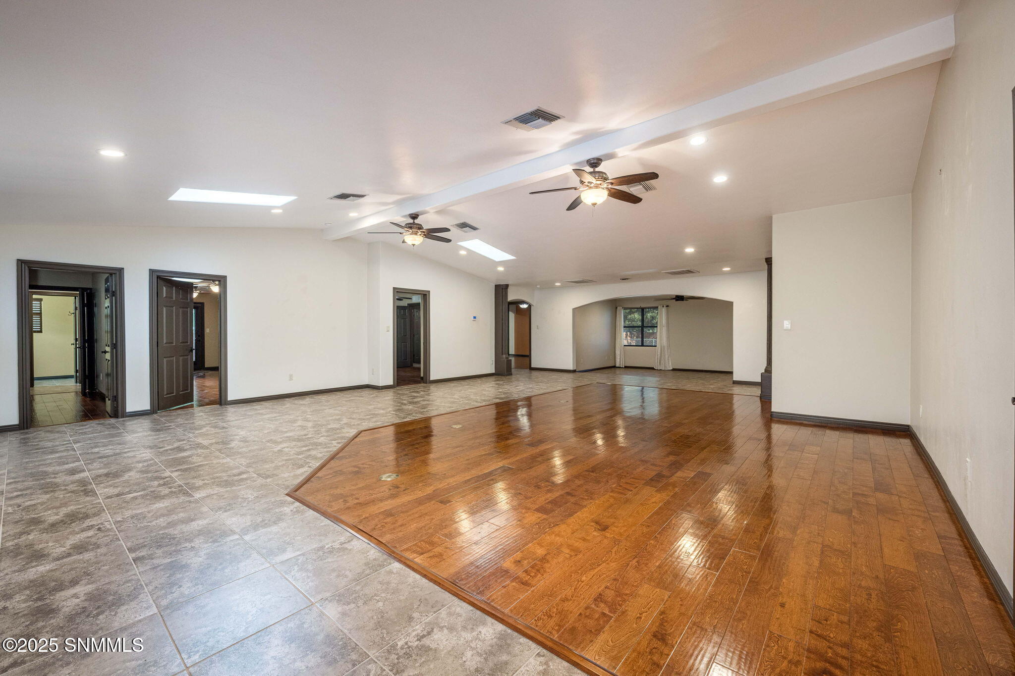 4-web-or-mls-Snappin Homes (Overlook4460