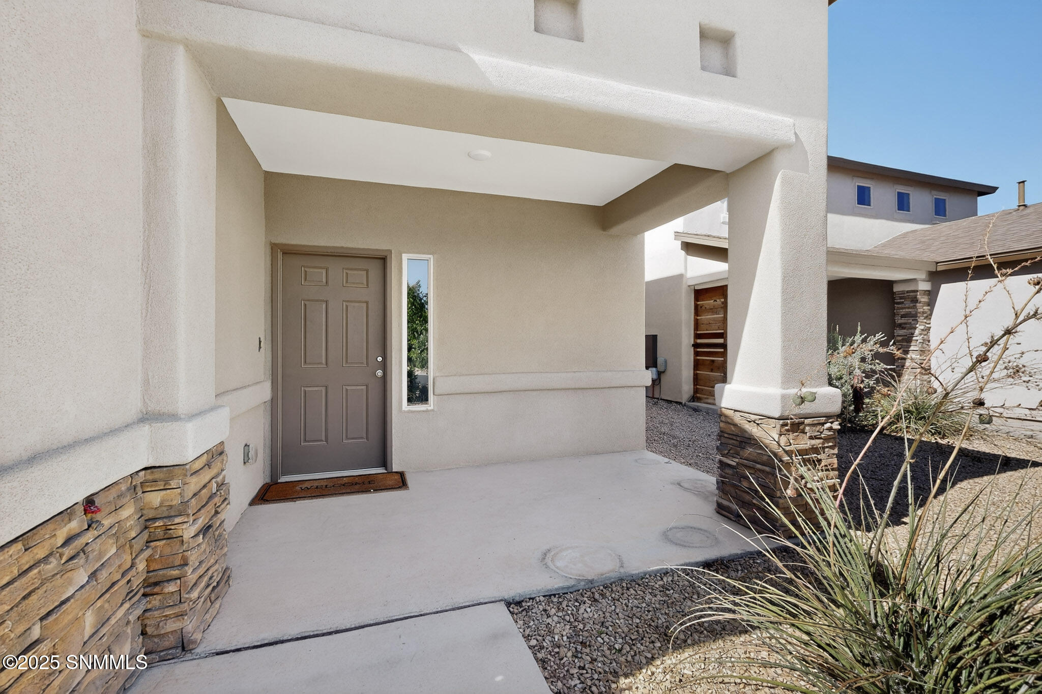 6-3D-Casas-7057-Silver-Spur-St-10302025_