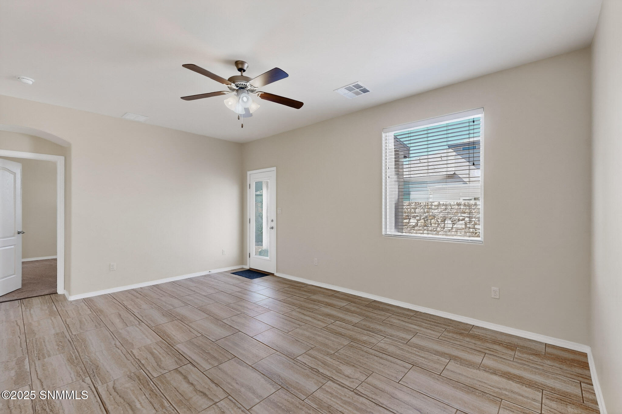 9-3D-Casas-7057-Silver-Spur-St-10302025_