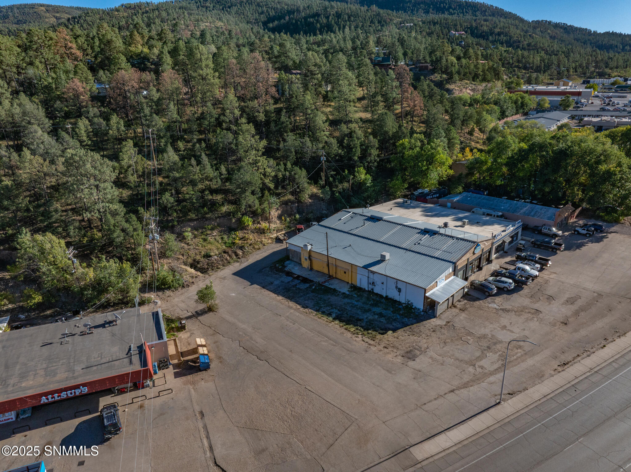 DJI_20251027163337_0745_D