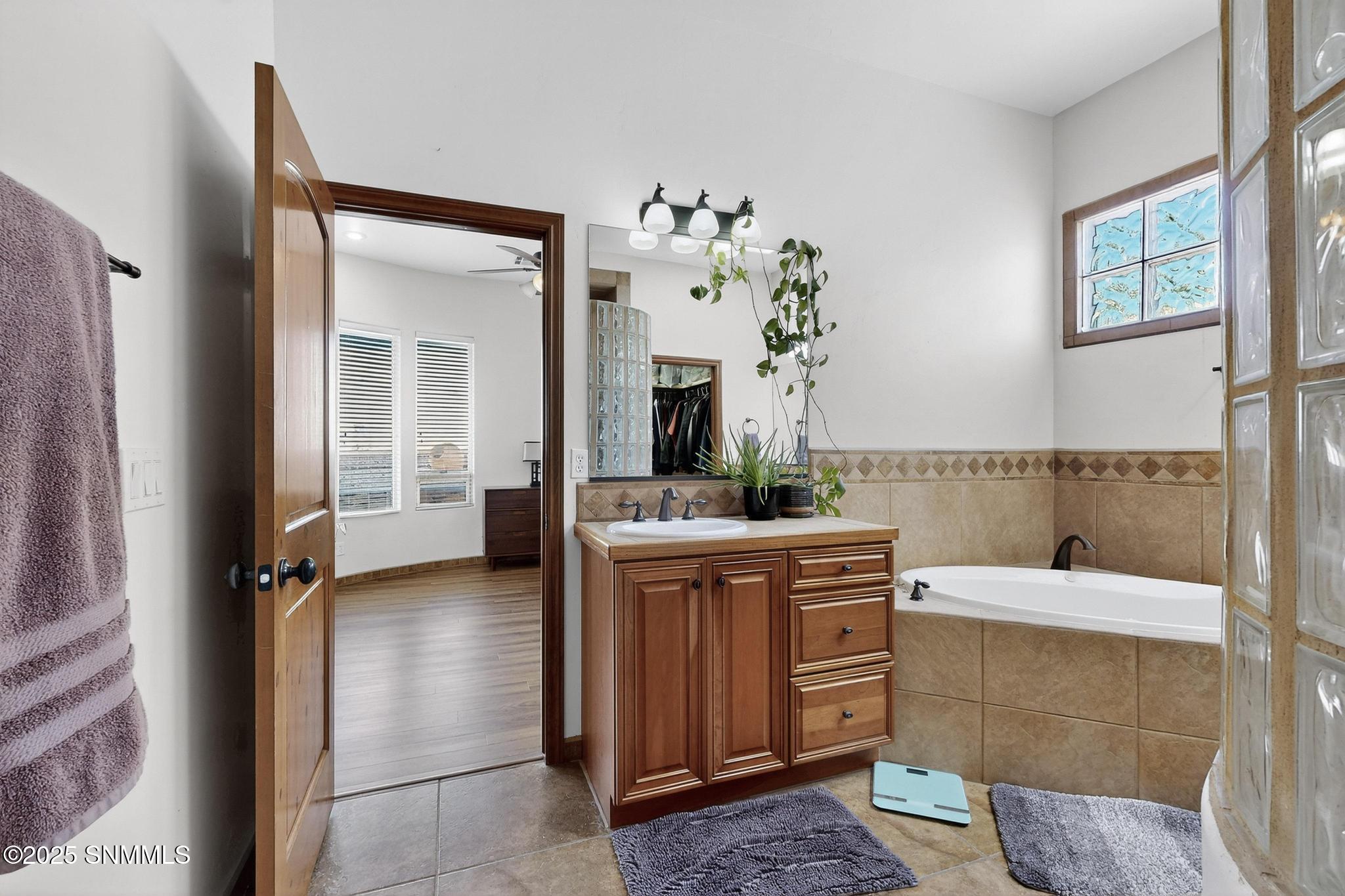 35-3D-Casas-3595-Midnight-Ridge-Dr-10302