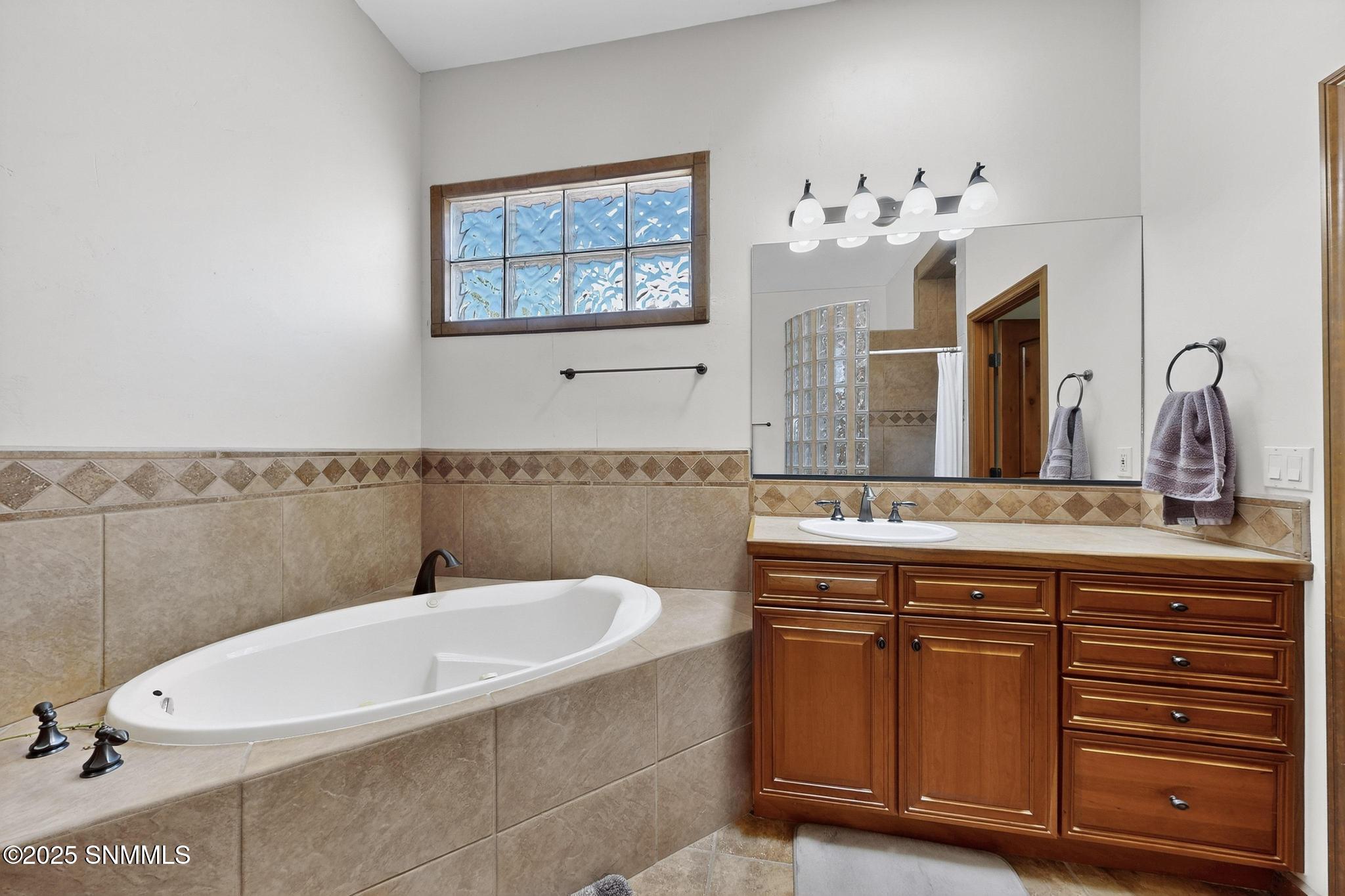 33-3D-Casas-3595-Midnight-Ridge-Dr-10302