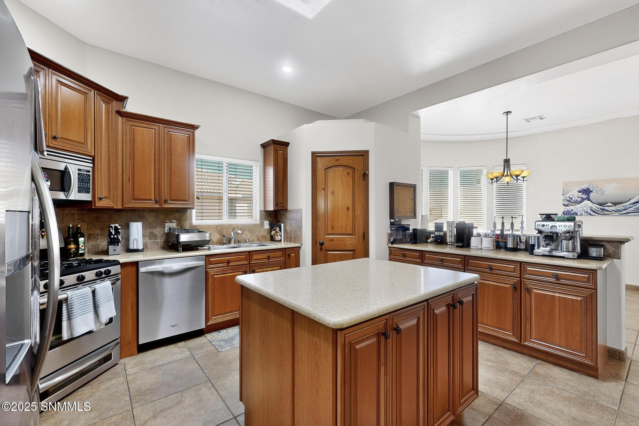 23-3D-Casas-3595-Midnight-Ridge-Dr-10302