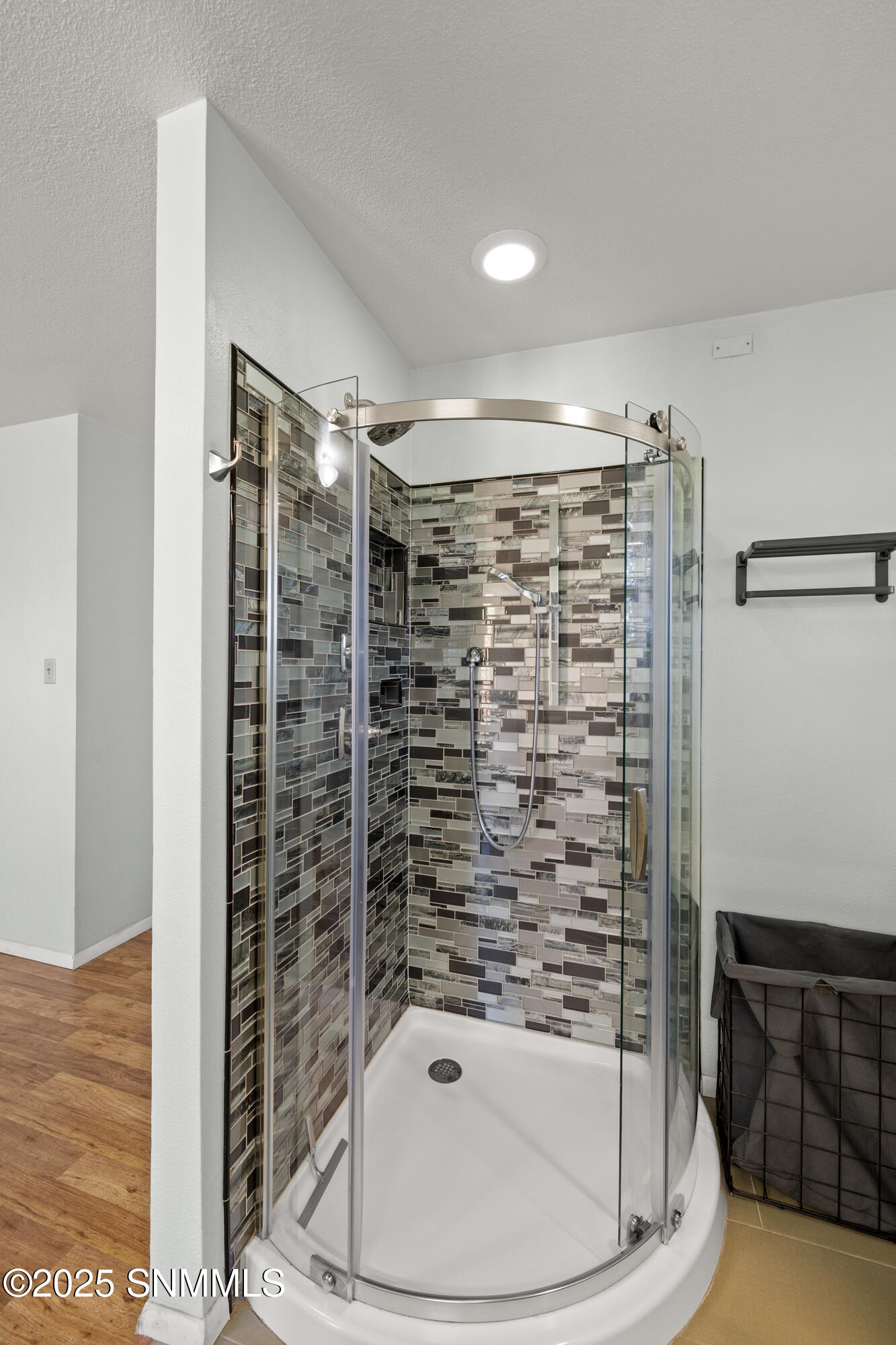 2015-Tyre-Circle-MLS-Camera-Guy-26