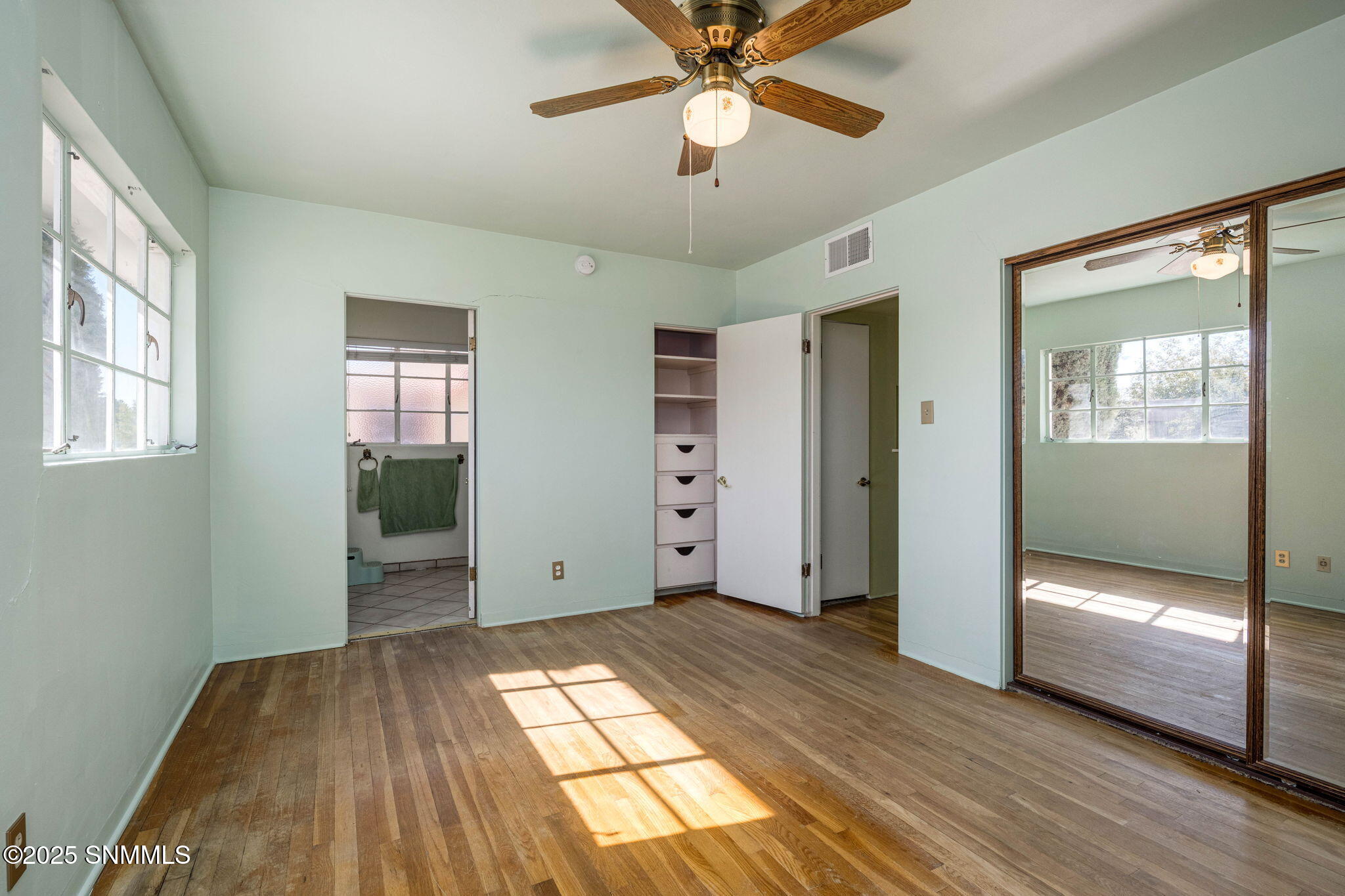 38-web-or-mls-Snappin Homes (Phillips414