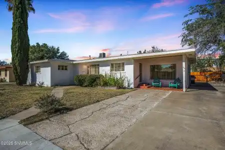 414 Phillips Drive, Las Cruces, New Mexico 88005, 3 Bedrooms Bedrooms, ,2.25 BathroomsBathrooms,Residential,For Sale,Phillips,2503378