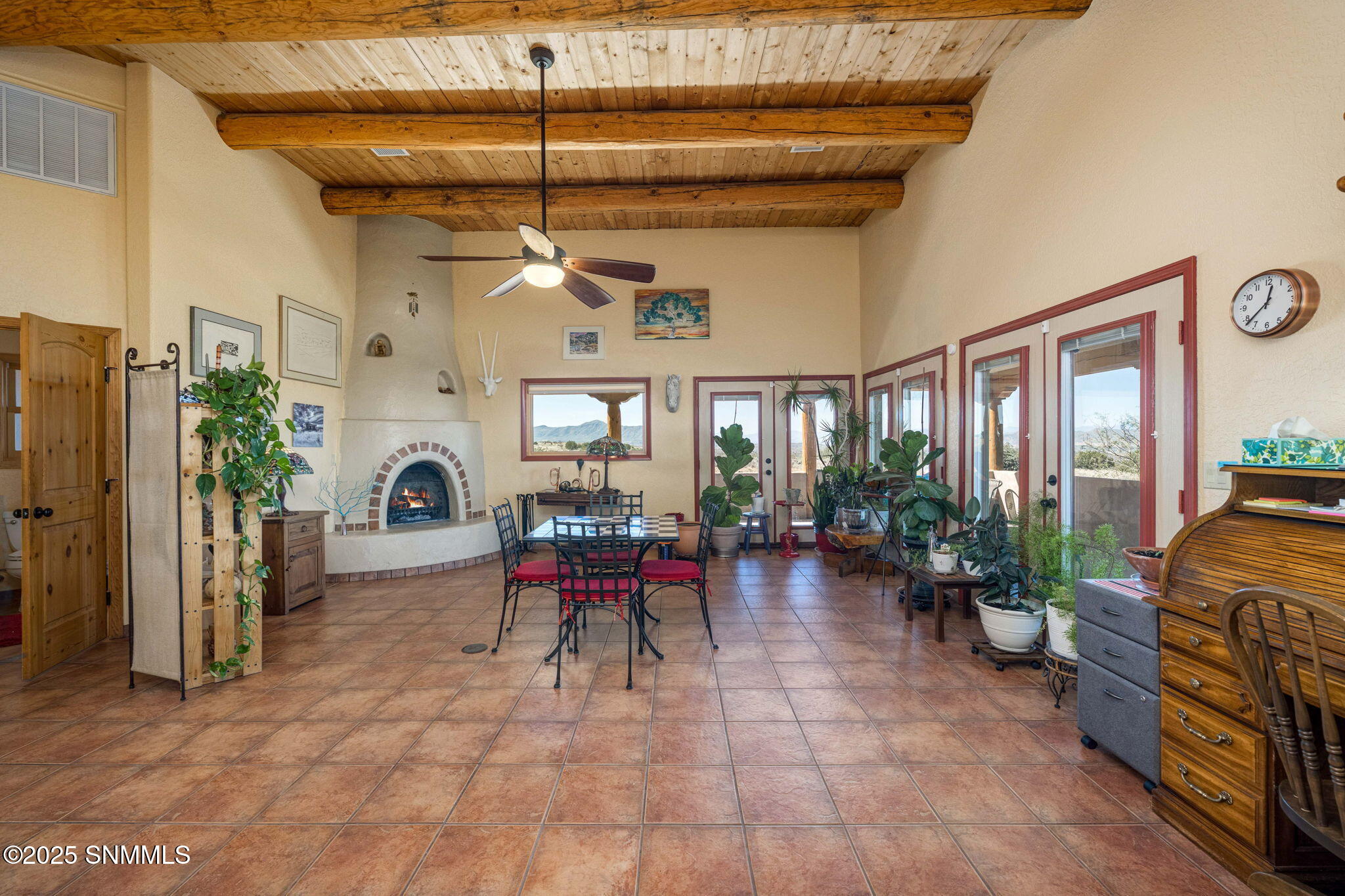 22-web-or-mls-Snappin Homes (ChampagneHi