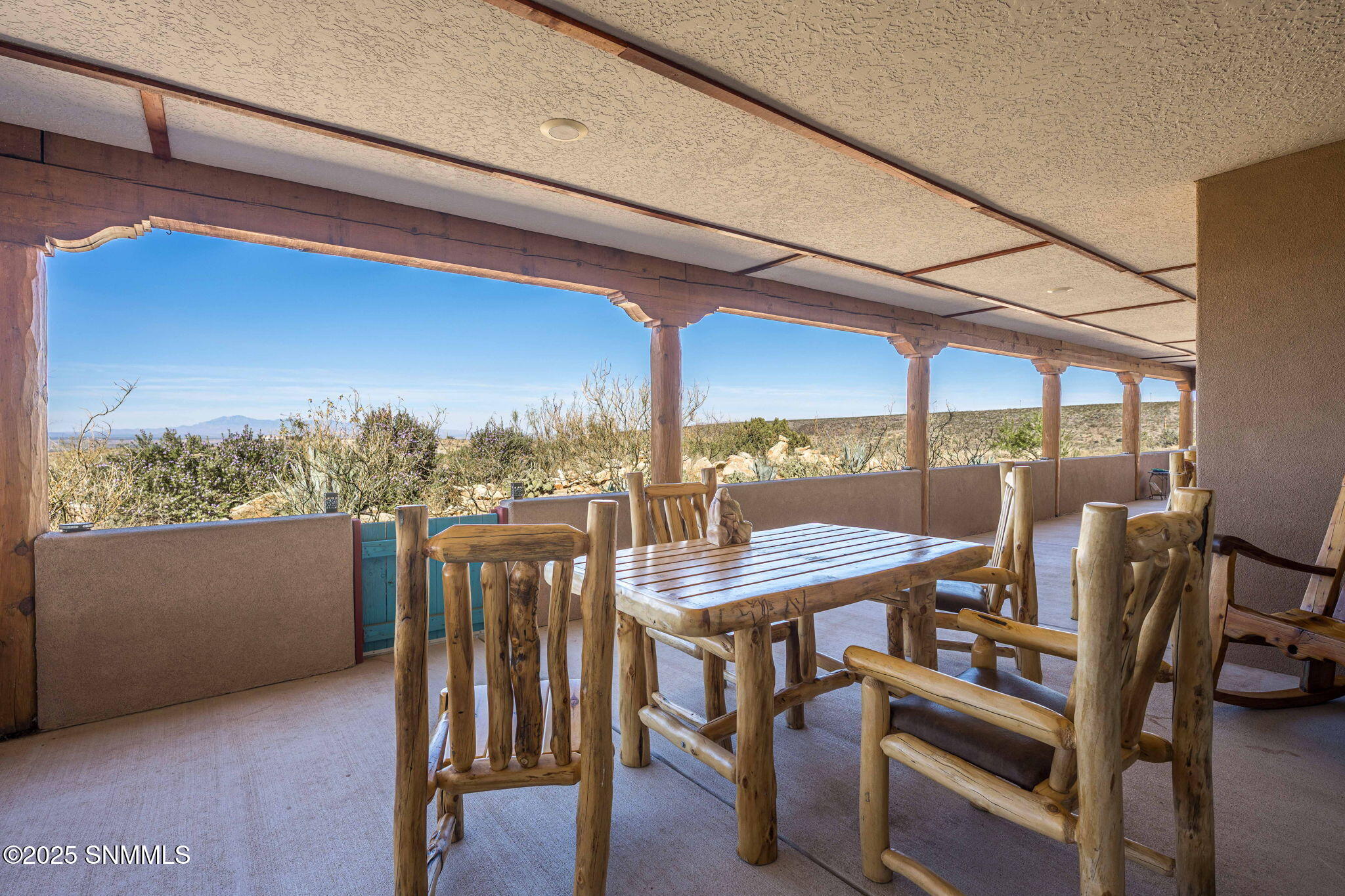 55-web-or-mls-Snappin Homes (ChampagneHi