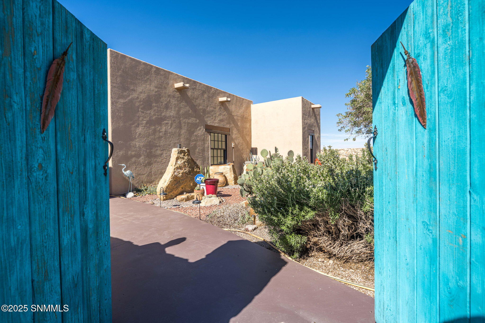 7-web-or-mls-Snappin Homes (ChampagneHil