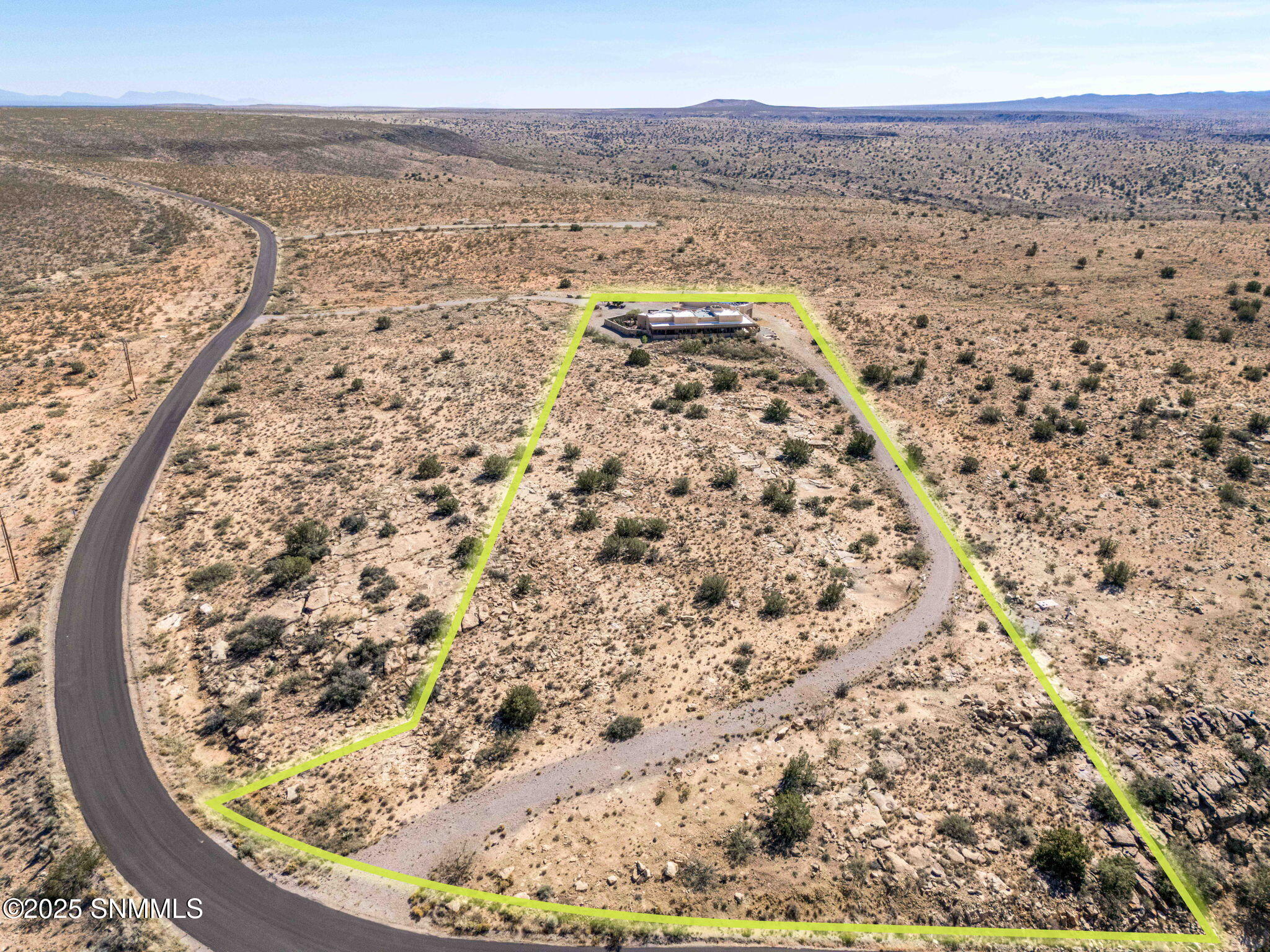 89-web-or-mls-Snappin Homes (ChampagneHi