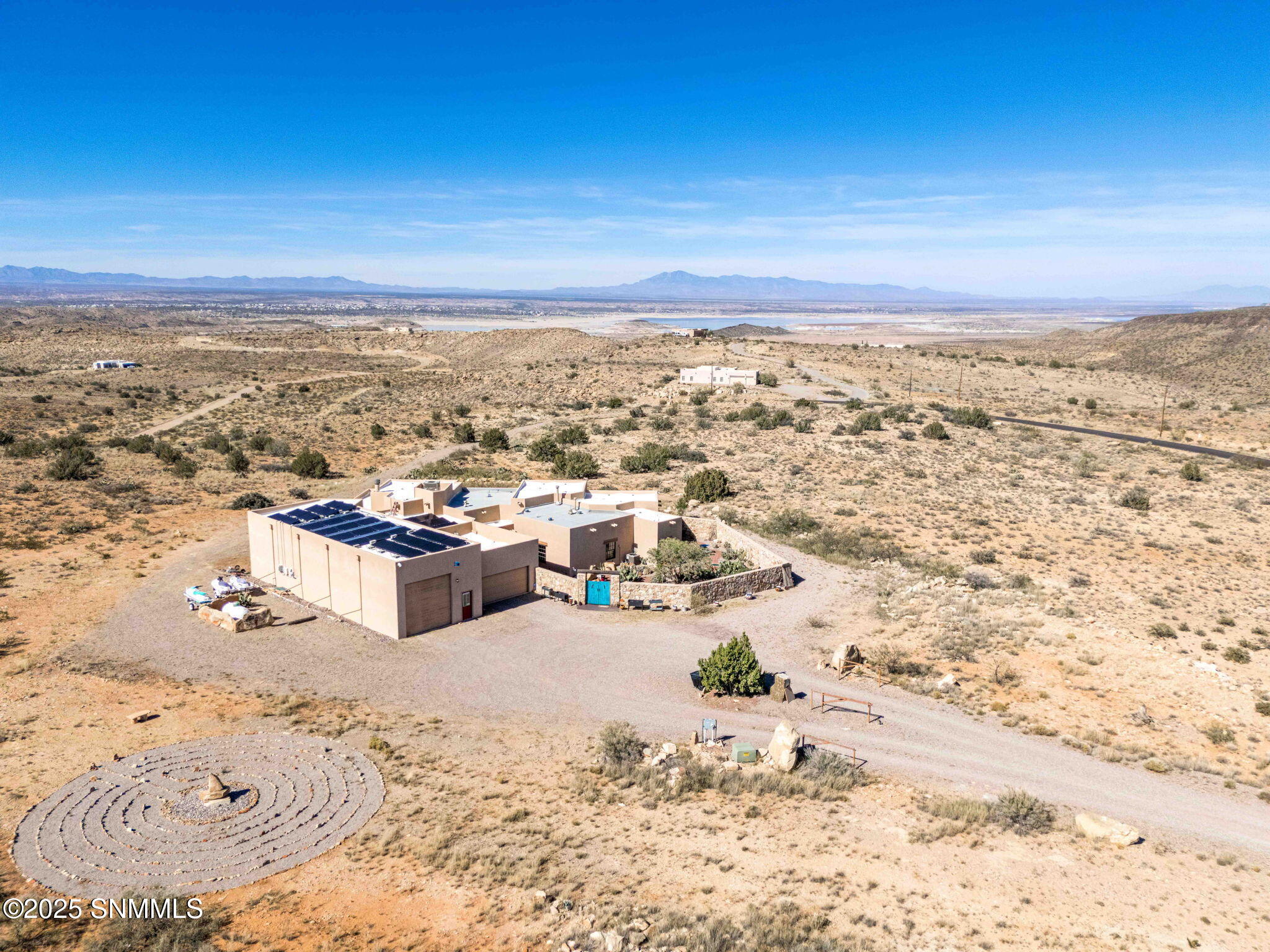 84-web-or-mls-Snappin Homes (ChampagneHi