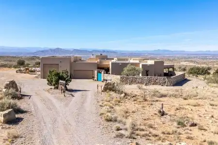 149 Champagne Hills Road, Truth or Consequences, New Mexico 87901, 3 Bedrooms Bedrooms, ,2.5 BathroomsBathrooms,Residential,For Sale,Champagne Hills,2503487