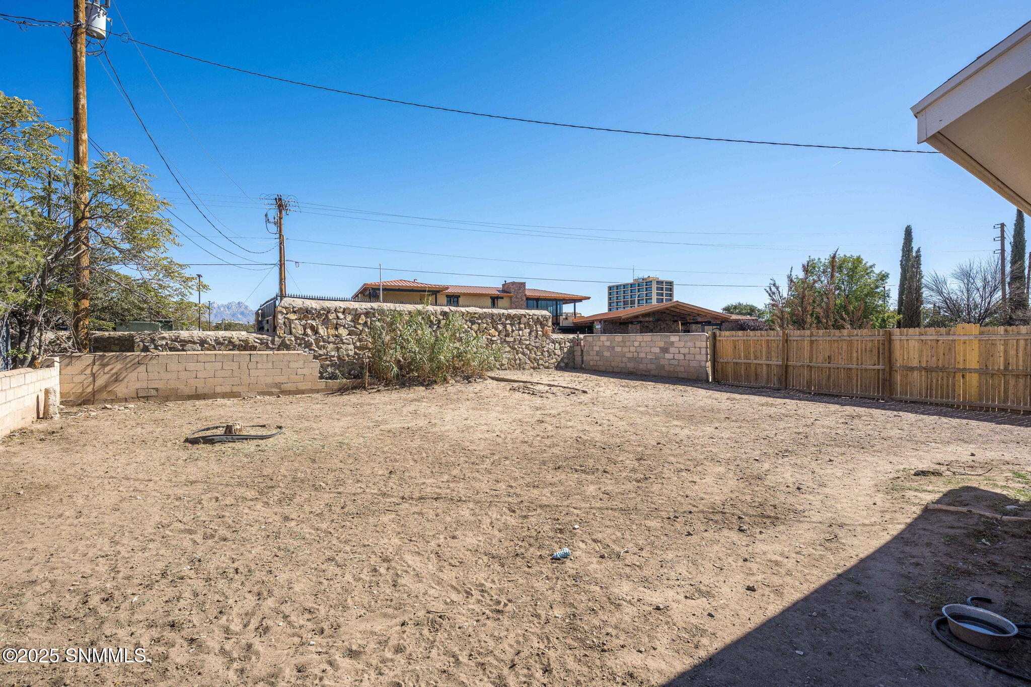 27-web-or-mls-Snappin Homes (Reymond309)