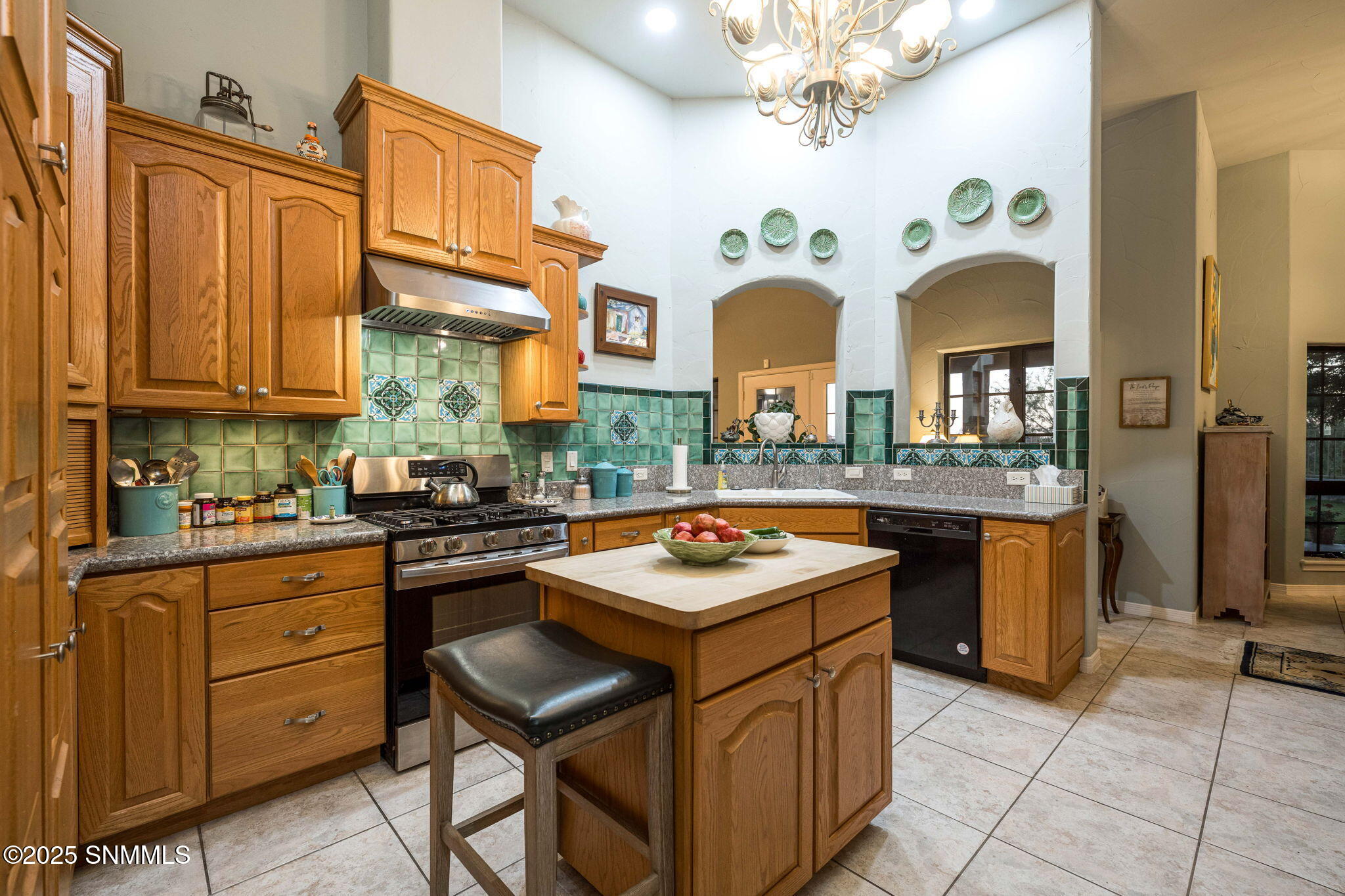 17-web-or-mls-Snappin Homes (Sundown3220