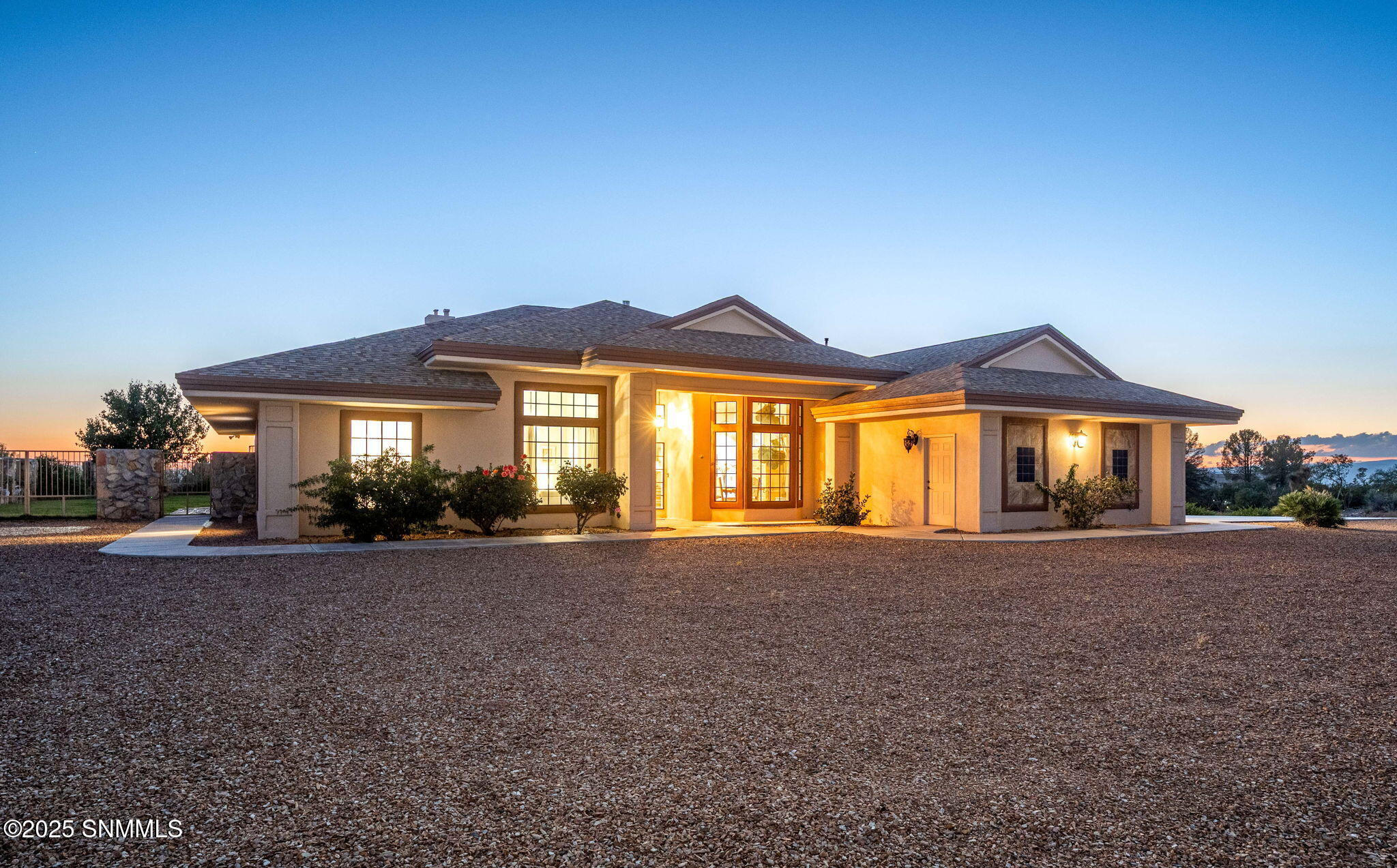 1-web-or-mls-Snappin Homes (Sundown3220)