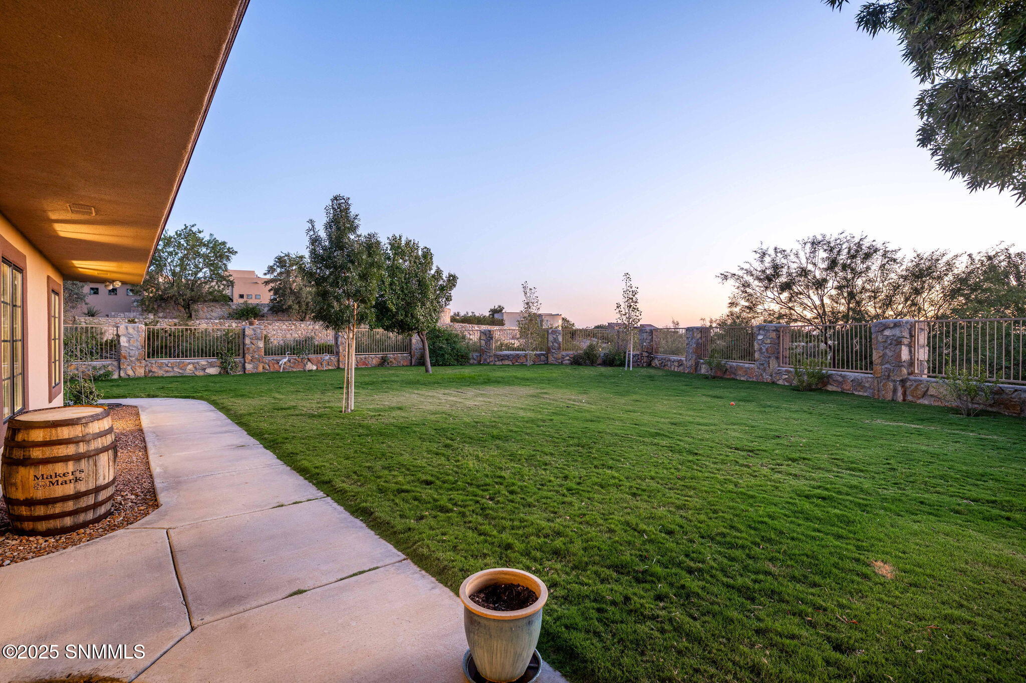 43-web-or-mls-Snappin Homes (Sundown3220