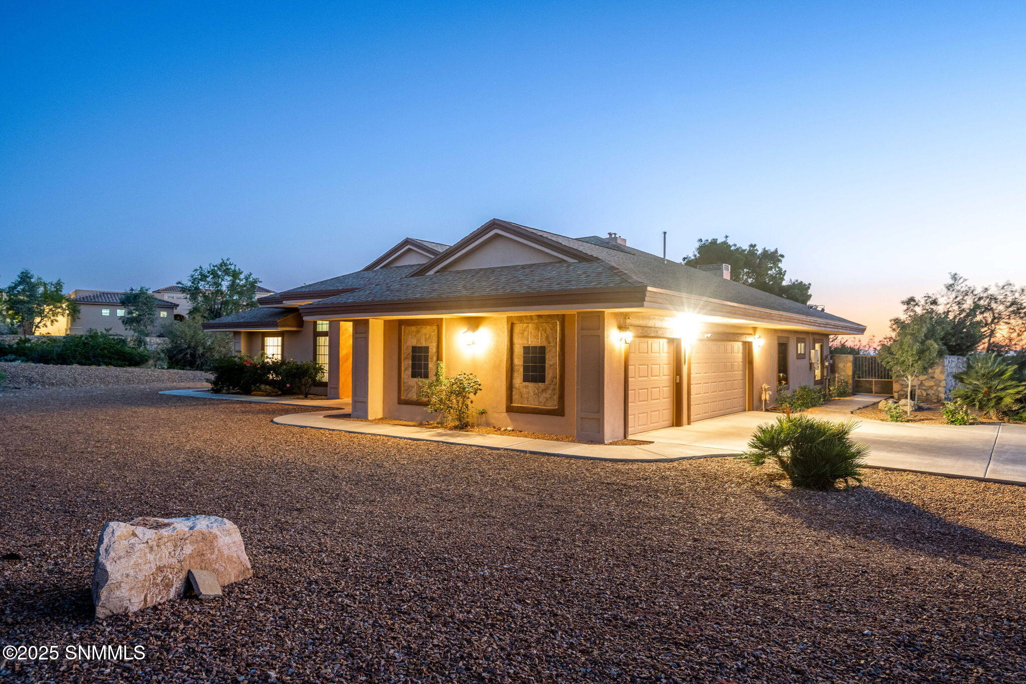 48-web-or-mls-Snappin Homes (Sundown3220