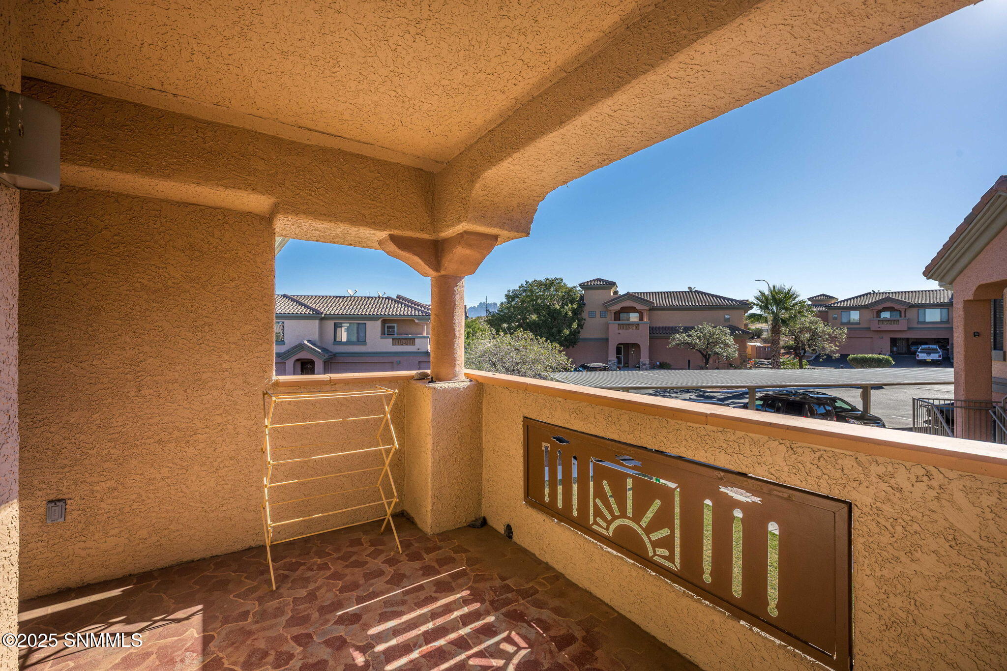 22-web-or-mls-Snappin Homes (Morningstar