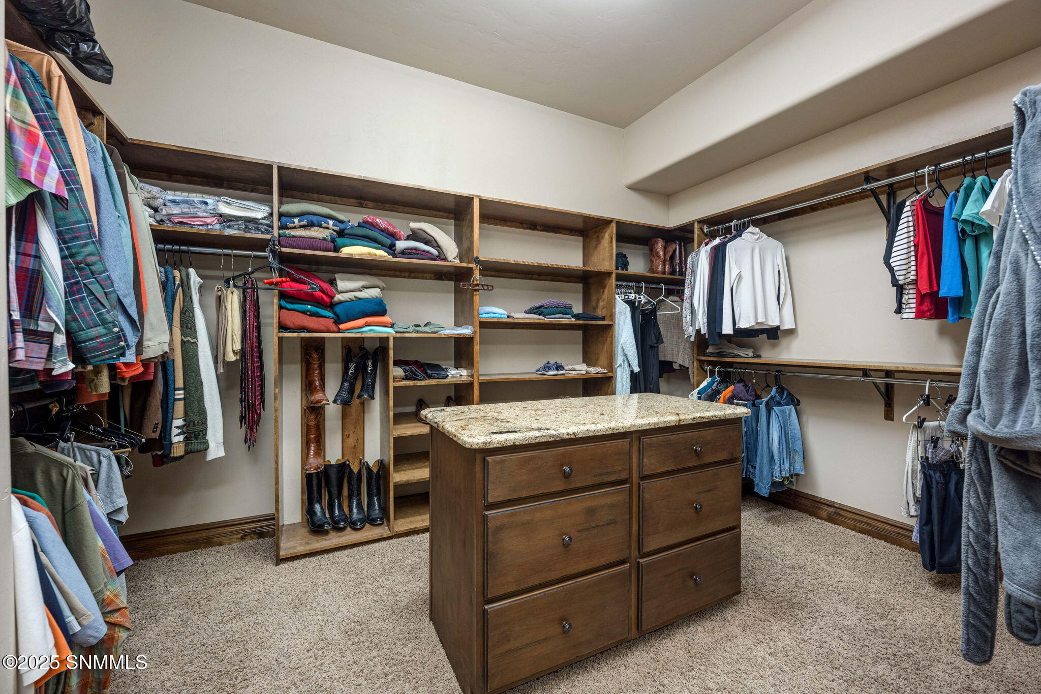 68-web-or-mls-Snappin Homes (LakeLucero7