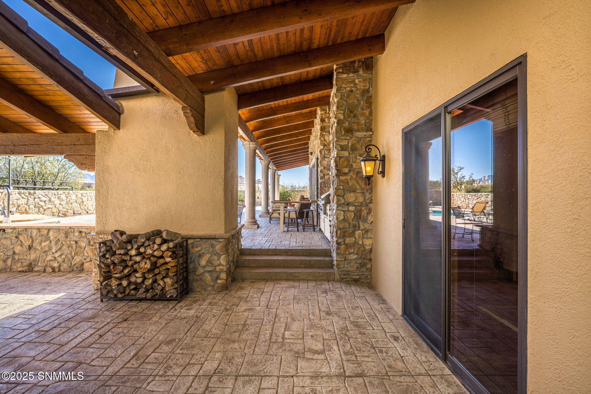 90-web-or-mls-Snappin Homes (LakeLucero7