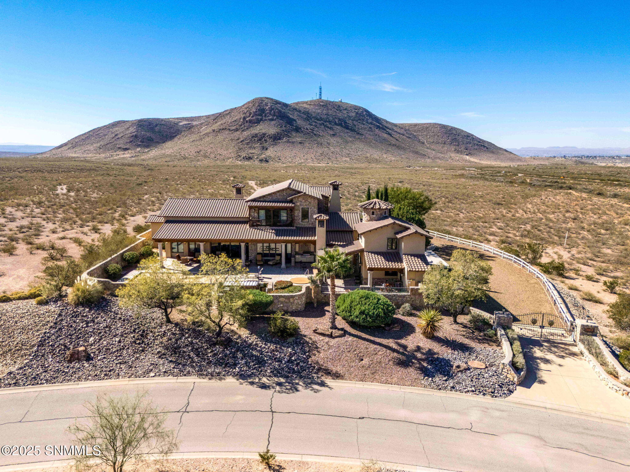 117-web-or-mls-Snappin Homes (LakeLucero