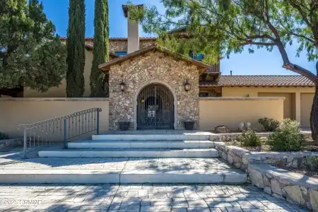 7165 Lake Lucero Loop, Las Cruces, New Mexico 88011, 4 Bedrooms Bedrooms, ,4 BathroomsBathrooms,Residential,For Sale,Lake Lucero Loop,2503526