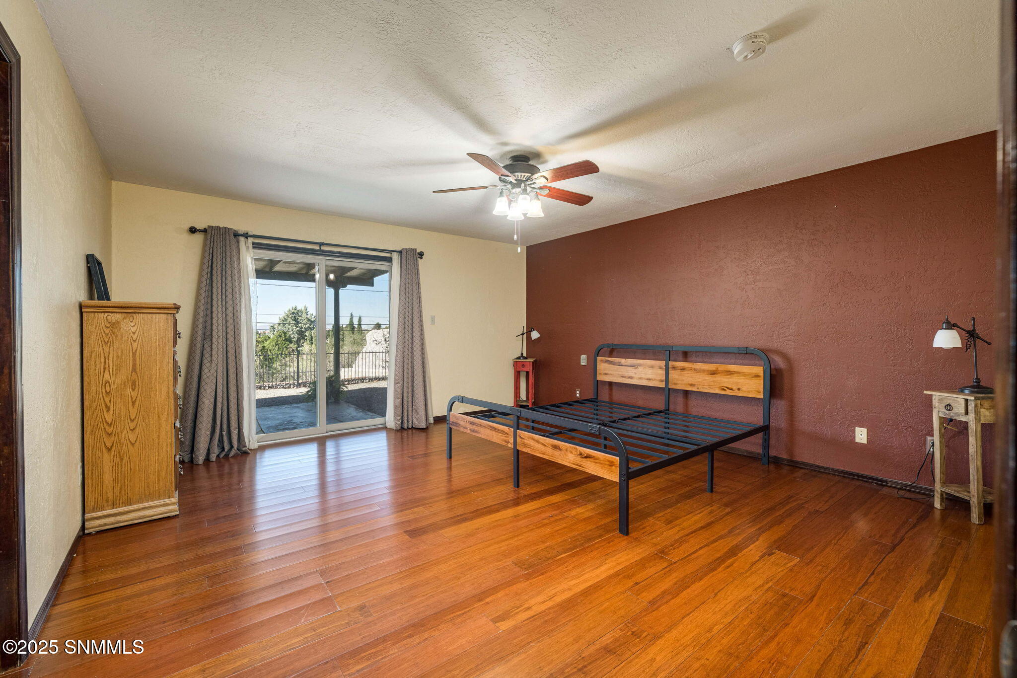 27-web-or-mls-Snappin Homes (ImperialRid