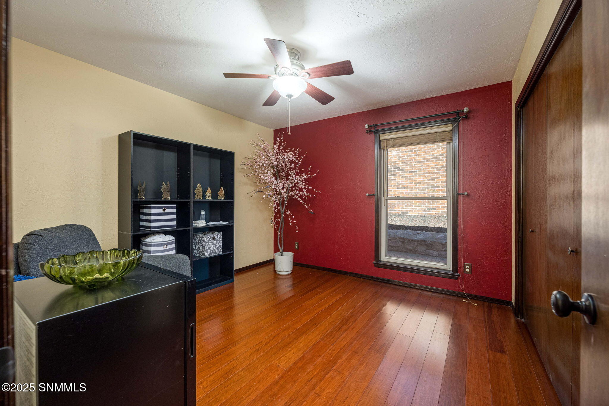 32-web-or-mls-Snappin Homes (ImperialRid