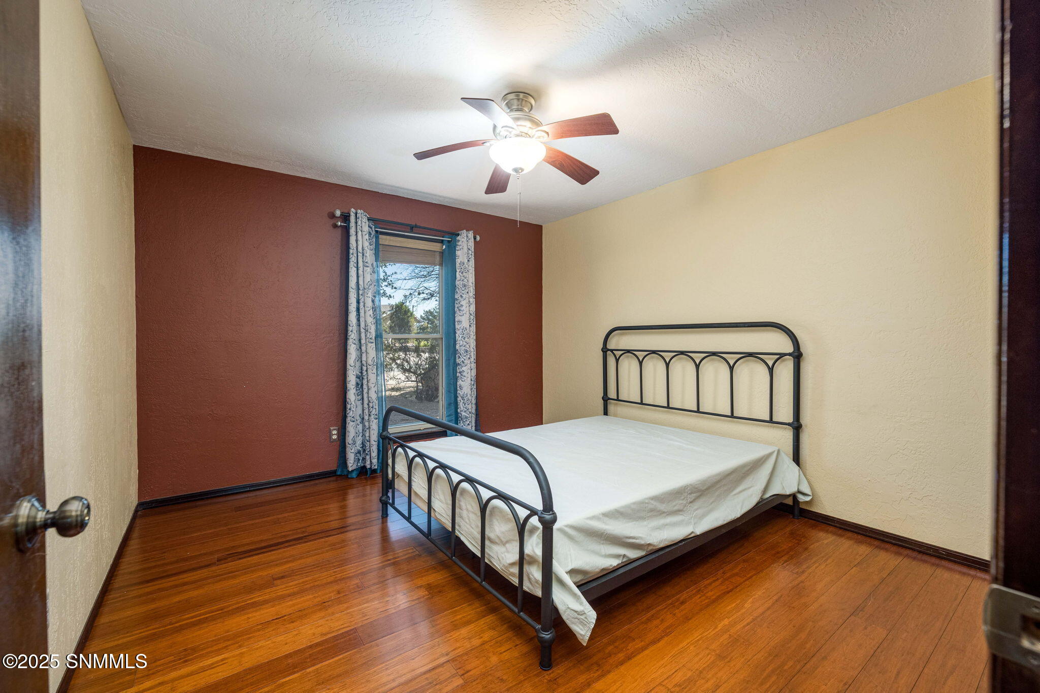 37-web-or-mls-Snappin Homes (ImperialRid