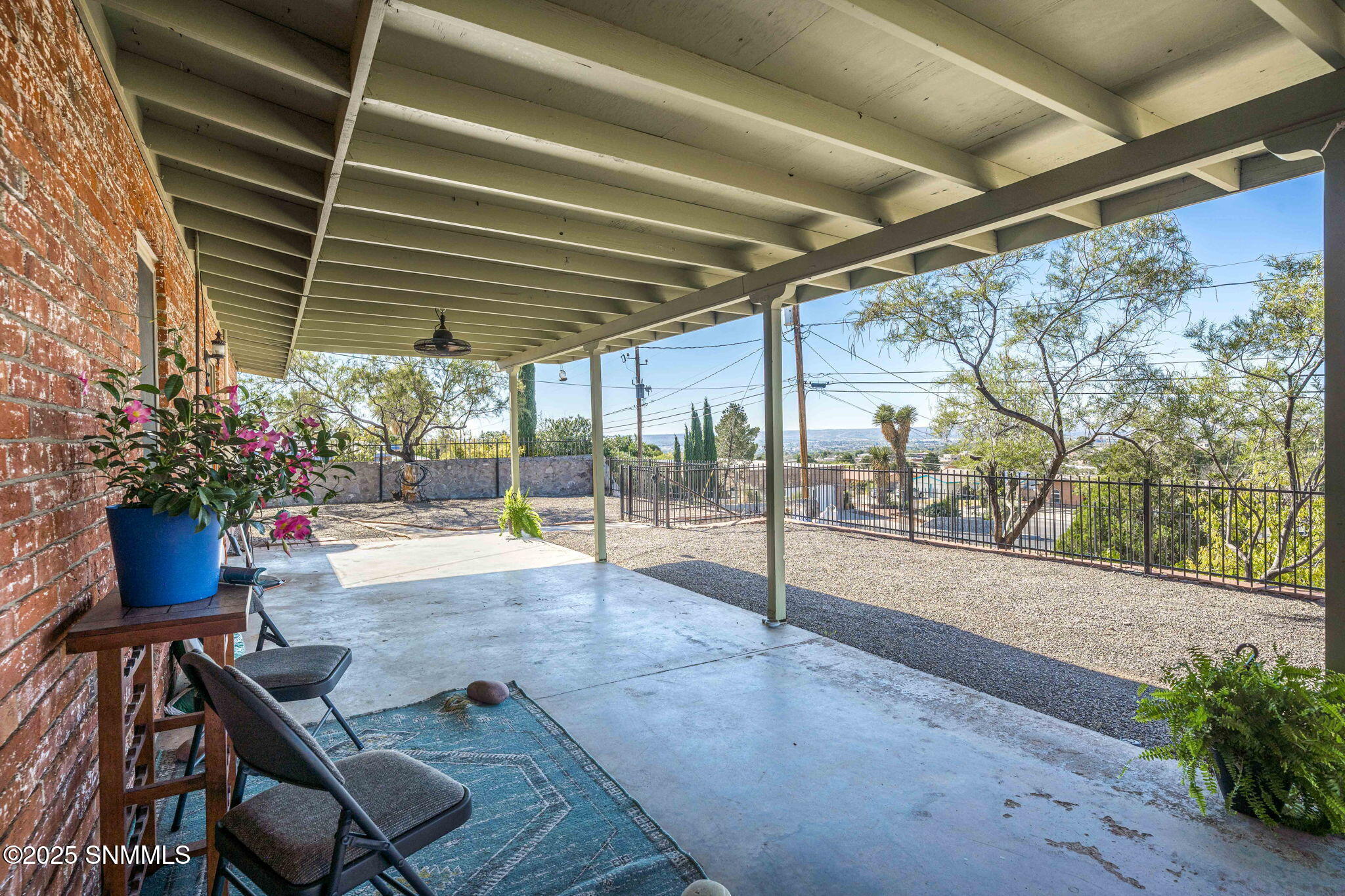 43-web-or-mls-Snappin Homes (ImperialRid