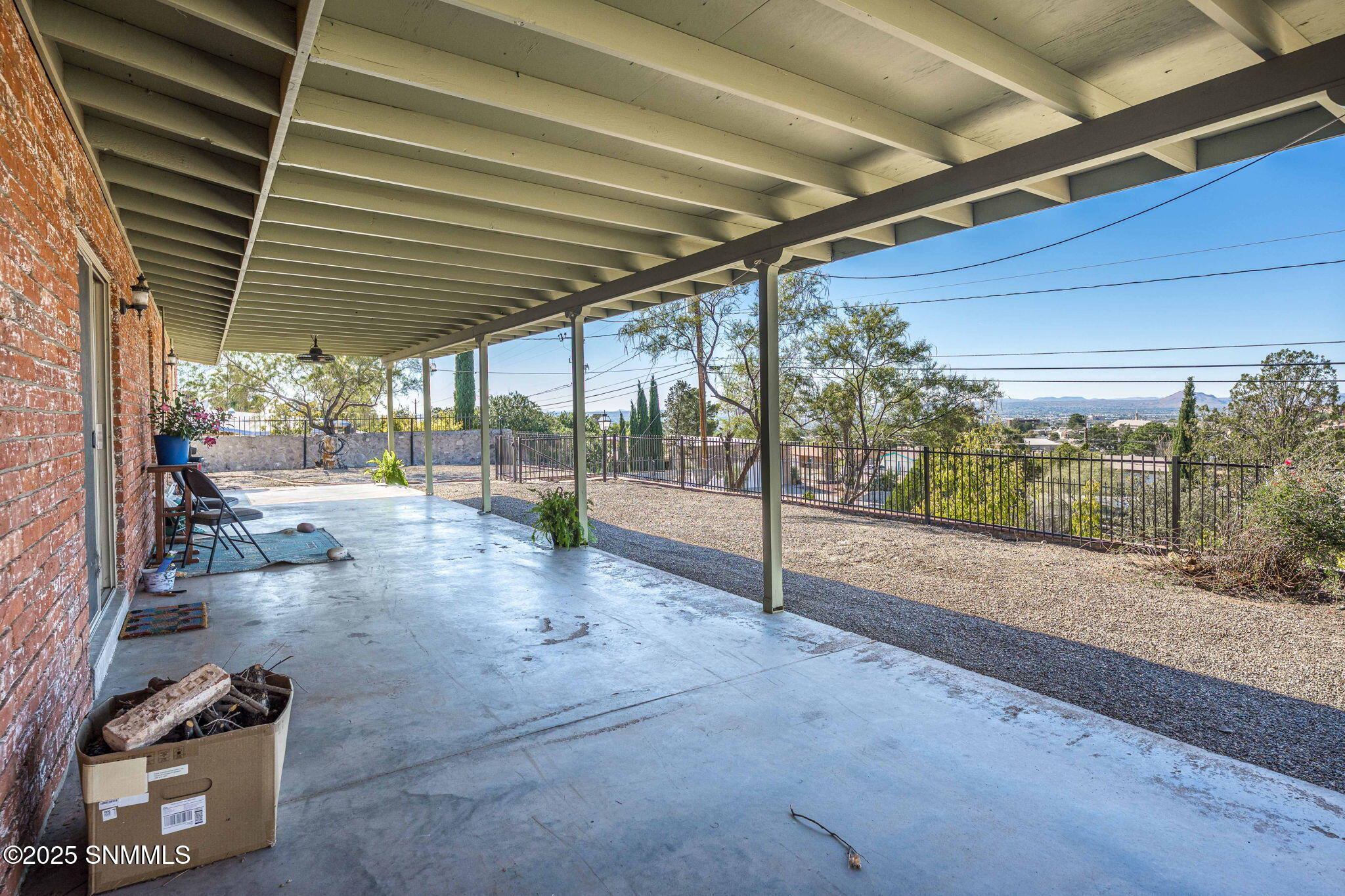 44-web-or-mls-Snappin Homes (ImperialRid