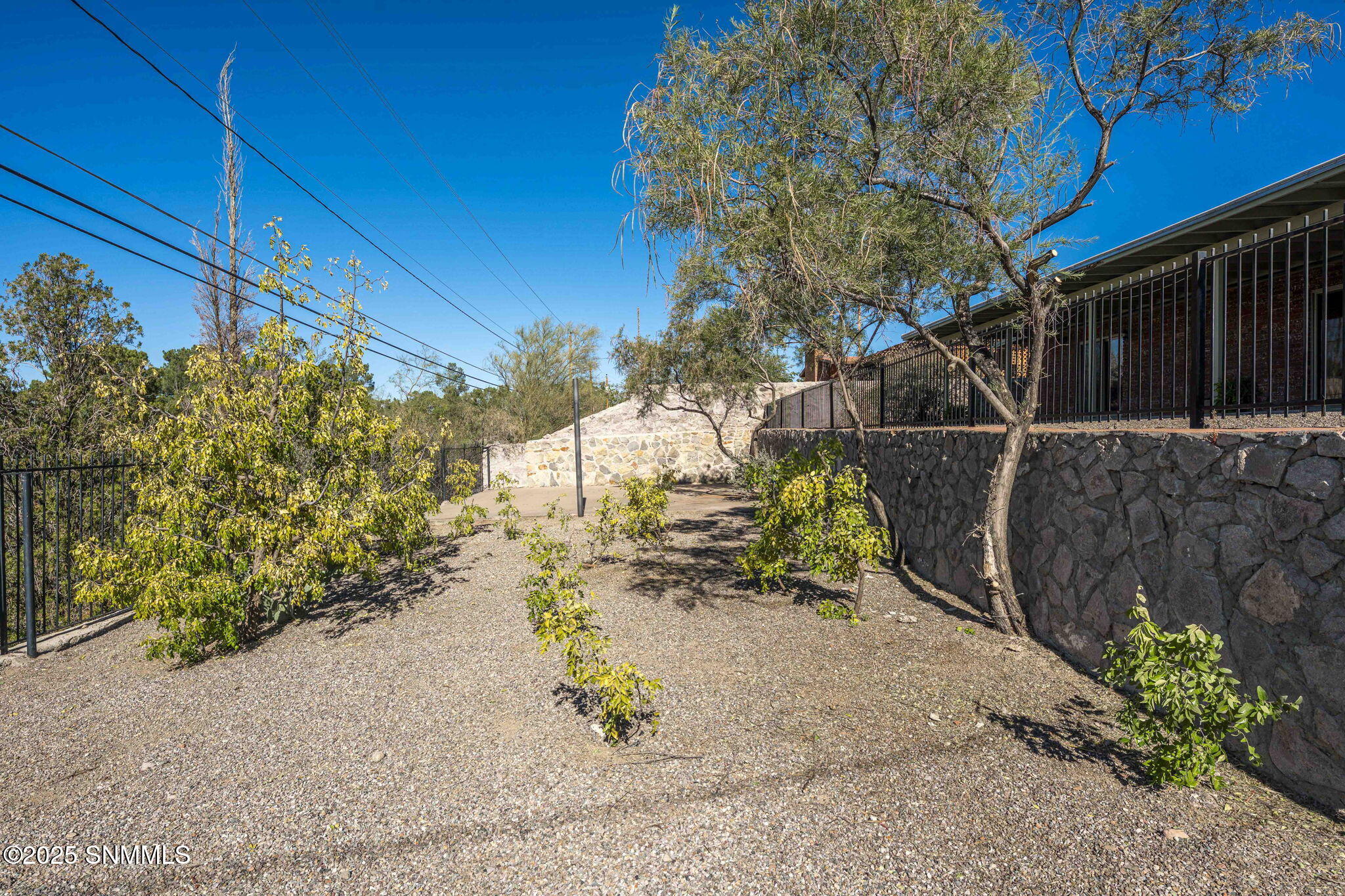 48-web-or-mls-Snappin Homes (ImperialRid