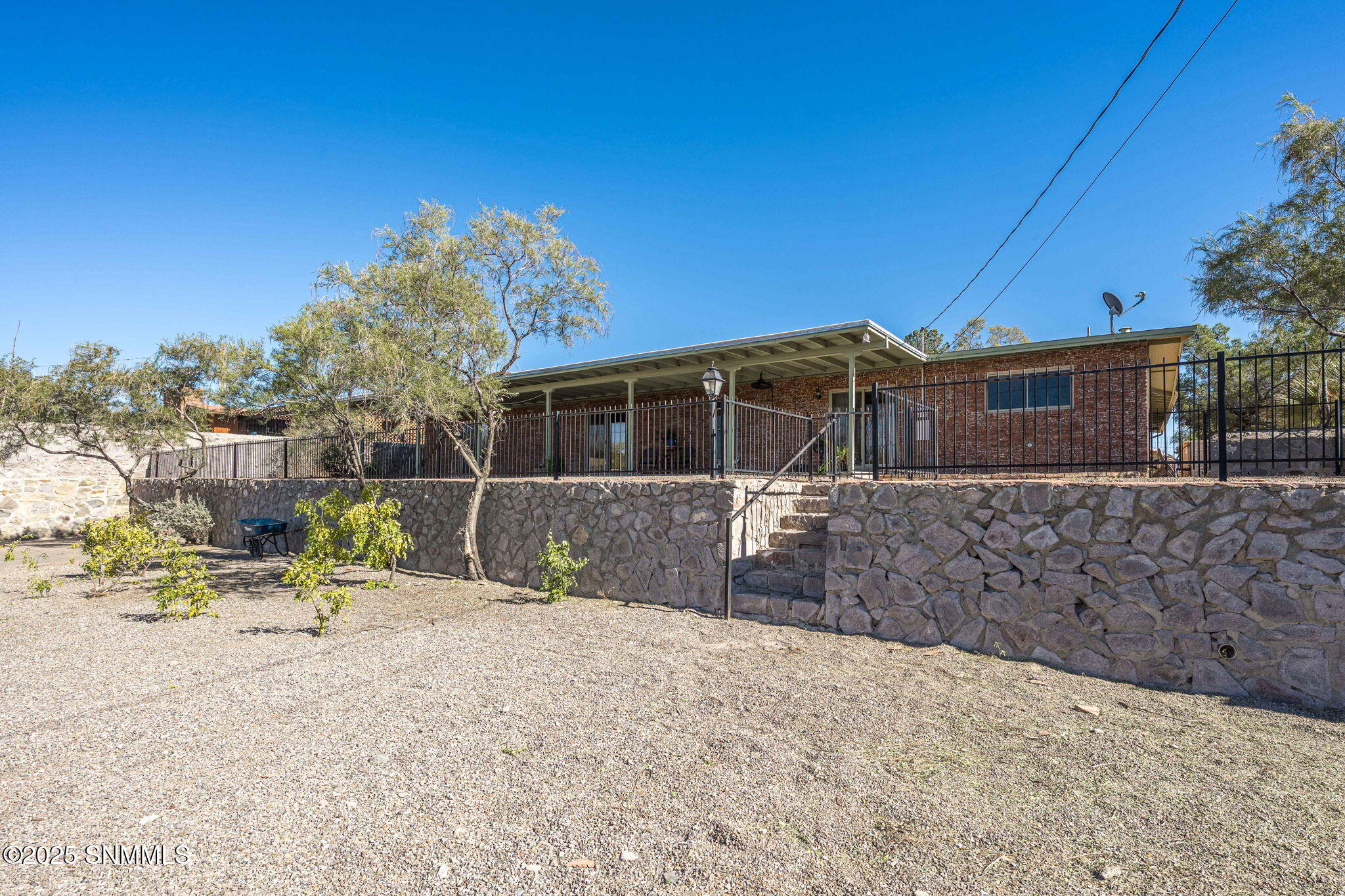 51-web-or-mls-Snappin Homes (ImperialRid