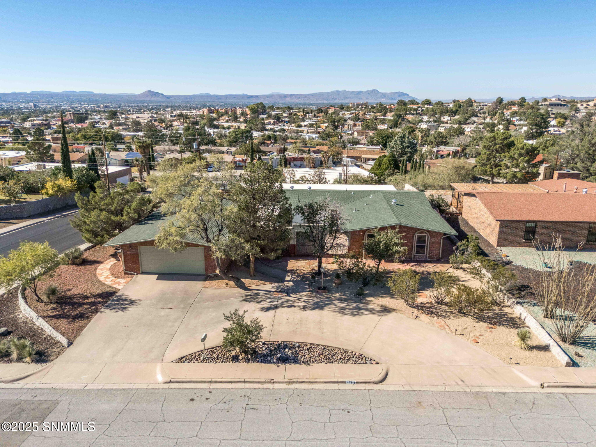 66-web-or-mls-Snappin Homes (ImperialRid