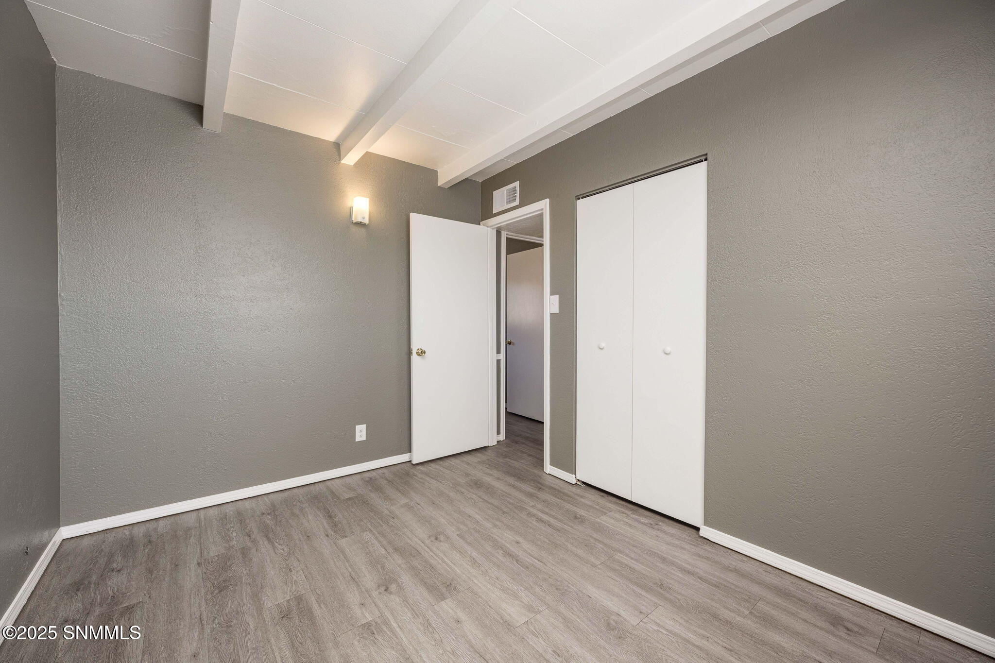 20-web-or-mls-Snappin Homes (Stull1005)-