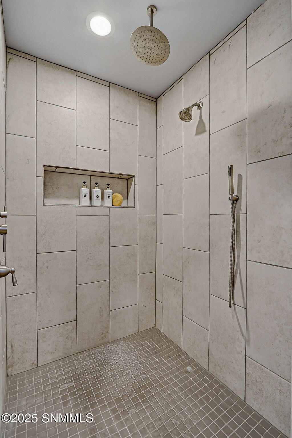 21-web-or-mls-IMG_4642