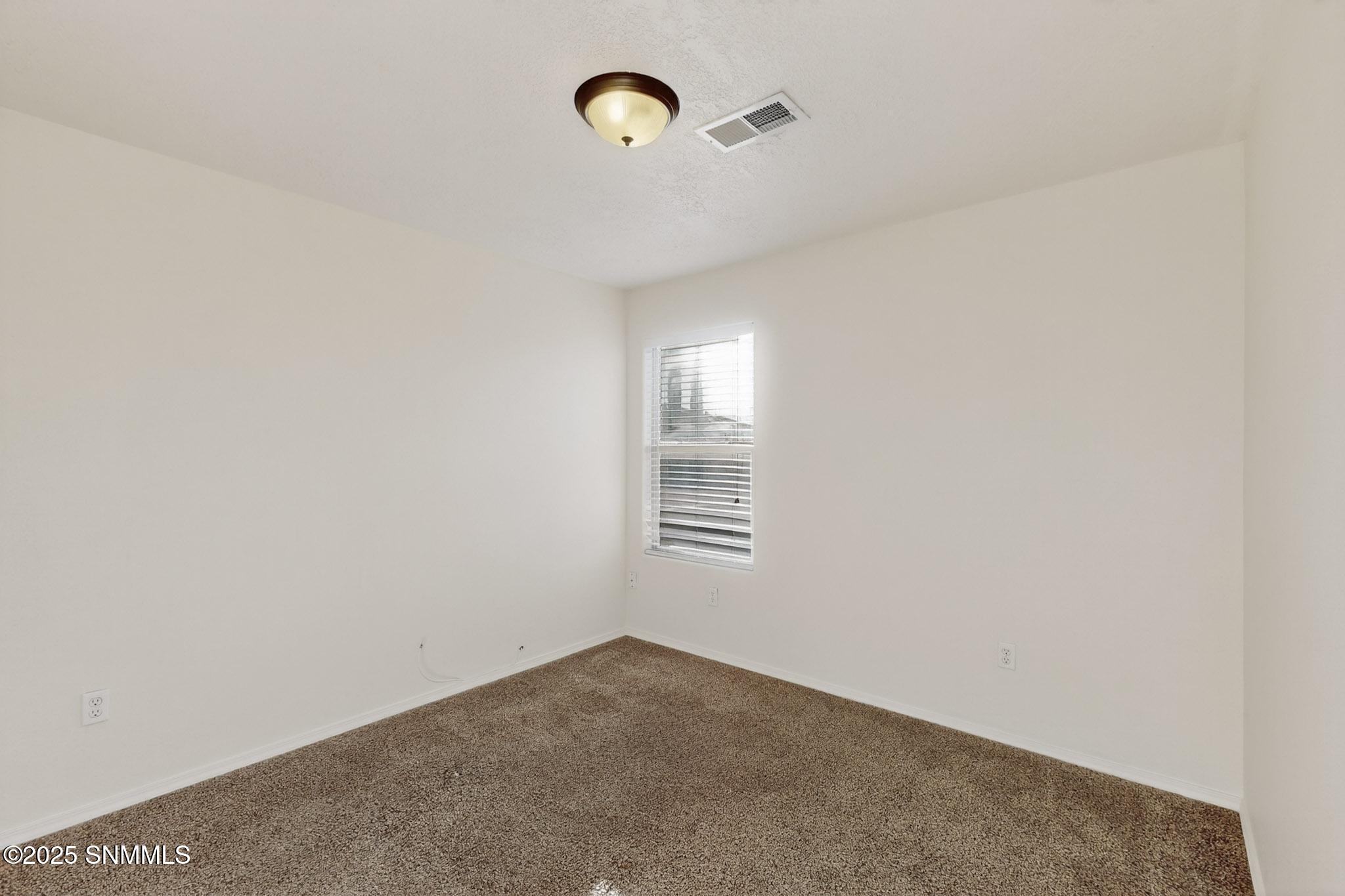 32-3D-Casas-2527-Candlewood-Cir-11132025