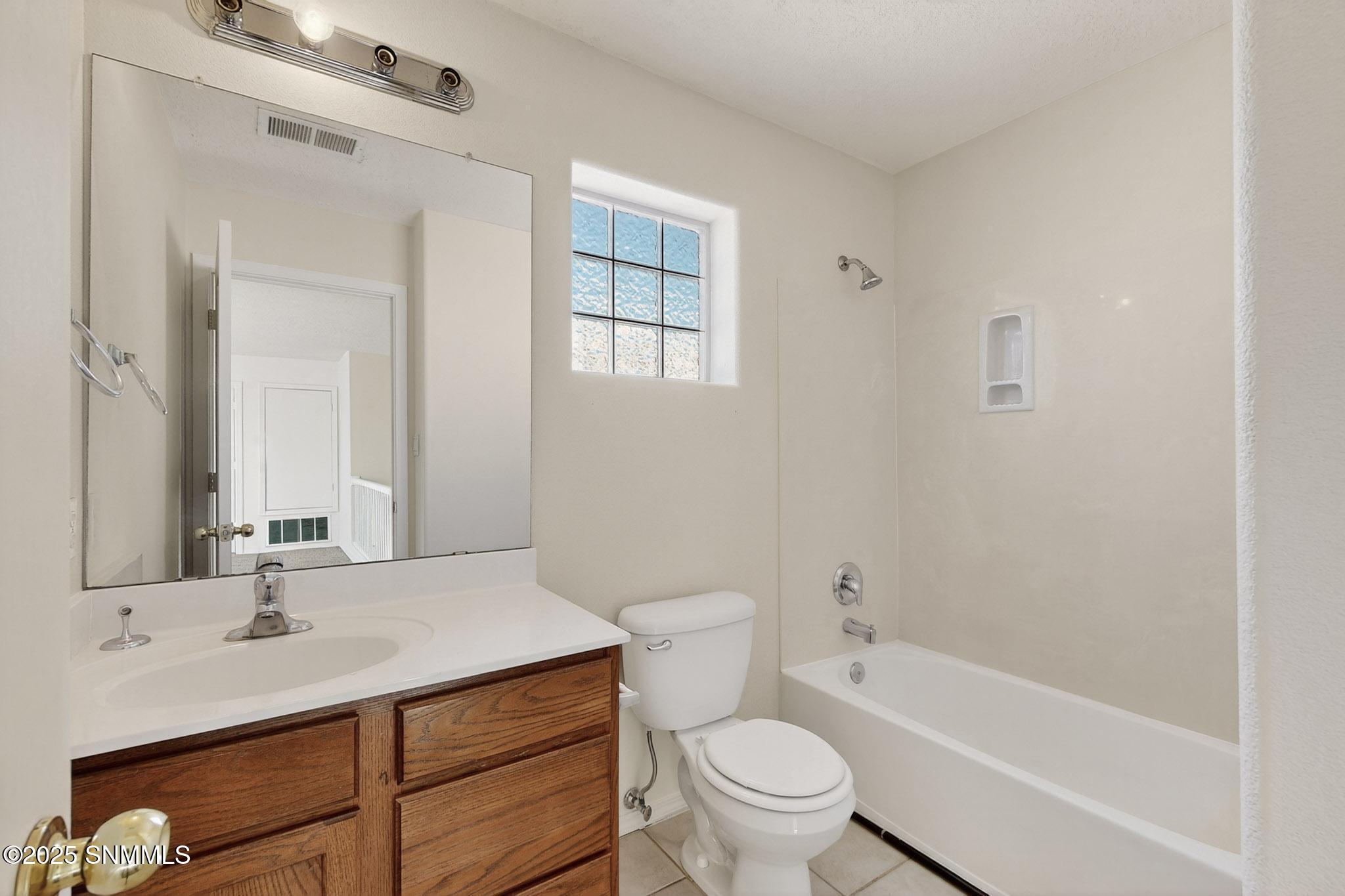 33-3D-Casas-2527-Candlewood-Cir-11132025