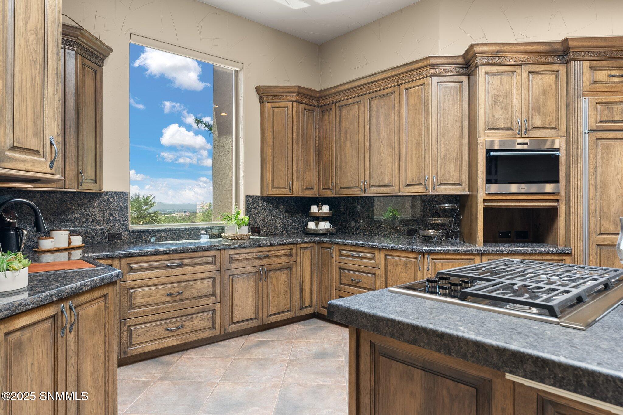 83-web-or-mls-5441-superstition-dr