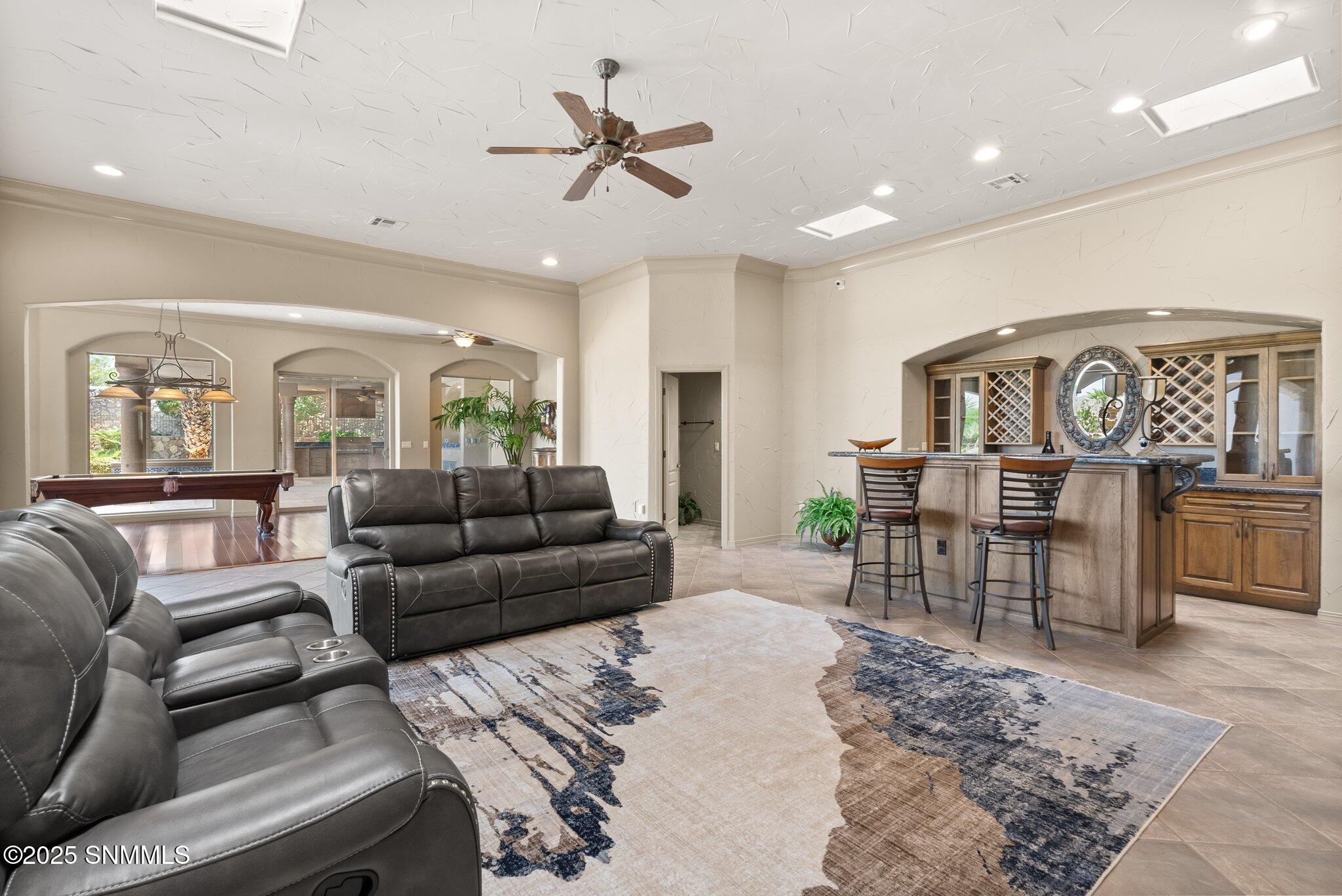 34-web-or-mls-5441-superstition-dr