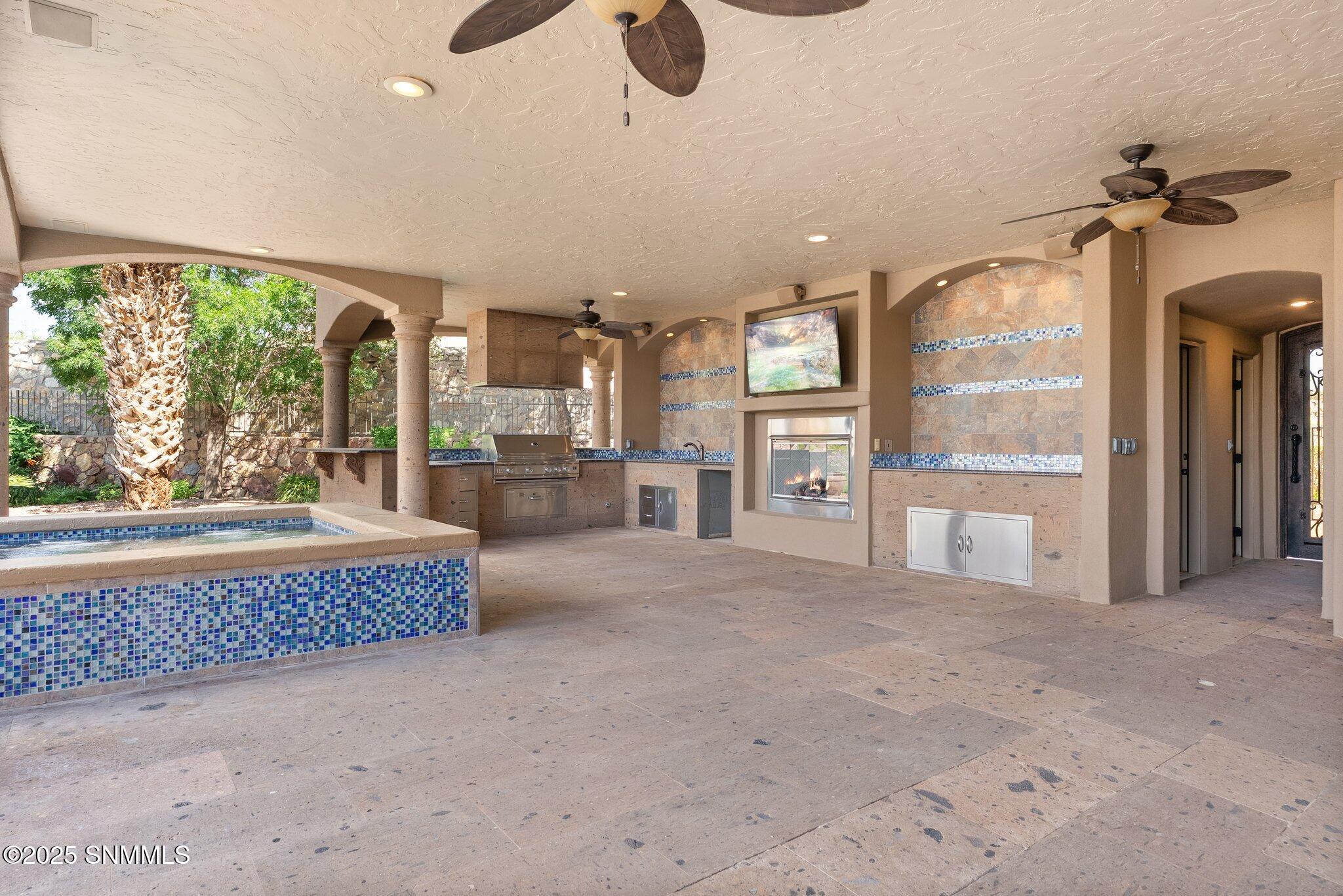 102-web-or-mls-5441-superstition-dr