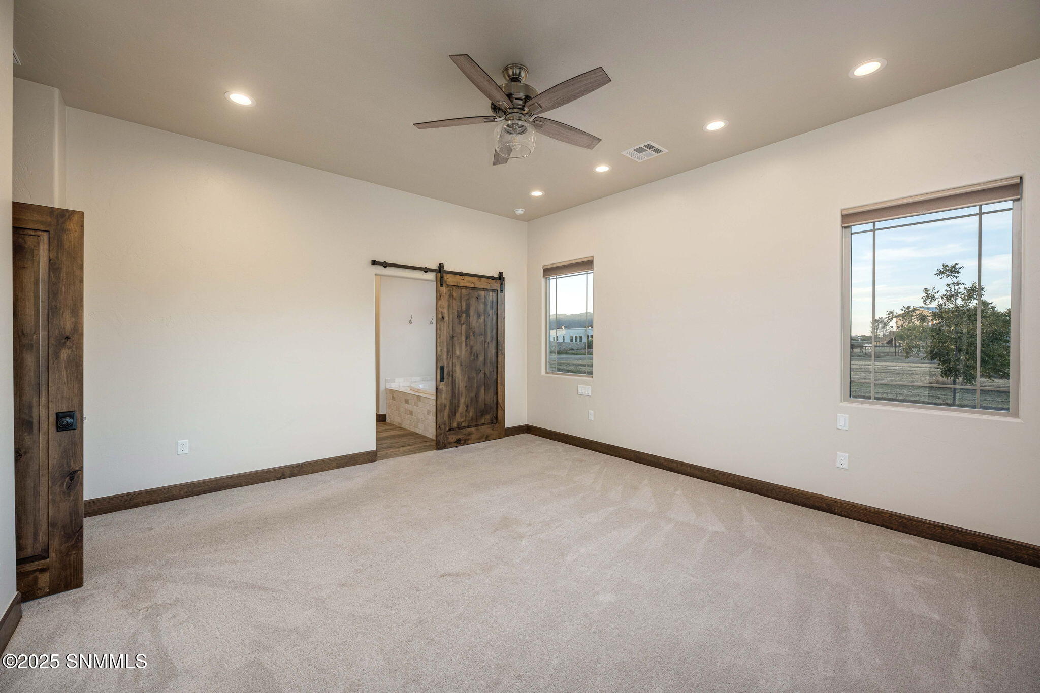 33-web-or-mls-Snappin Homes (DonaAna7403