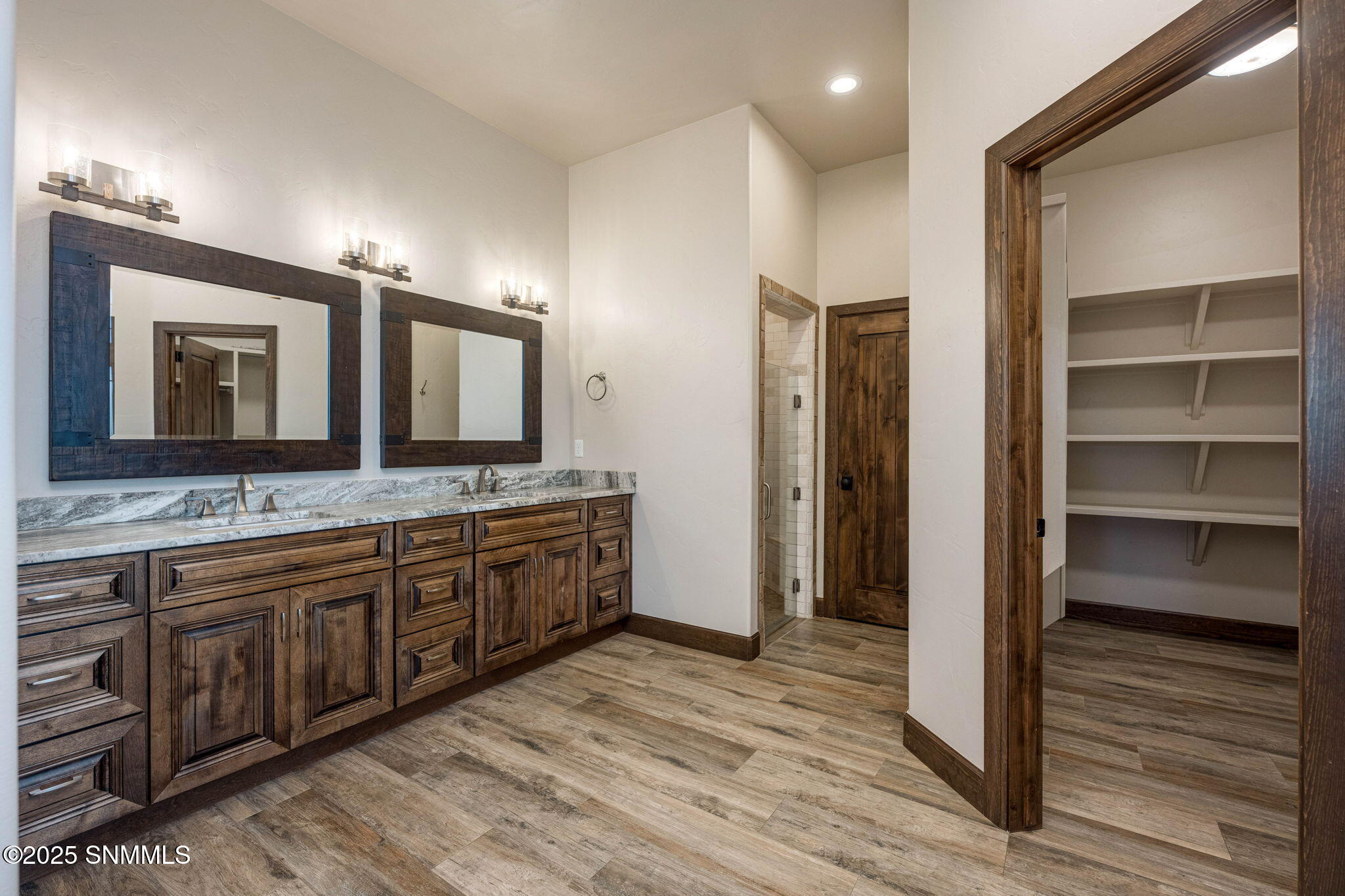 37-web-or-mls-Snappin Homes (DonaAna7403