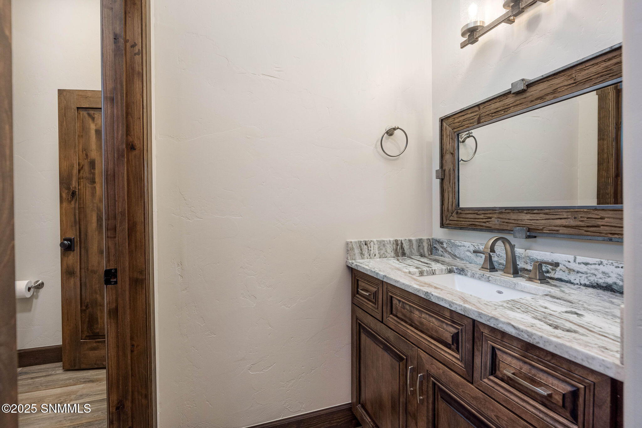 43-web-or-mls-Snappin Homes (DonaAna7403