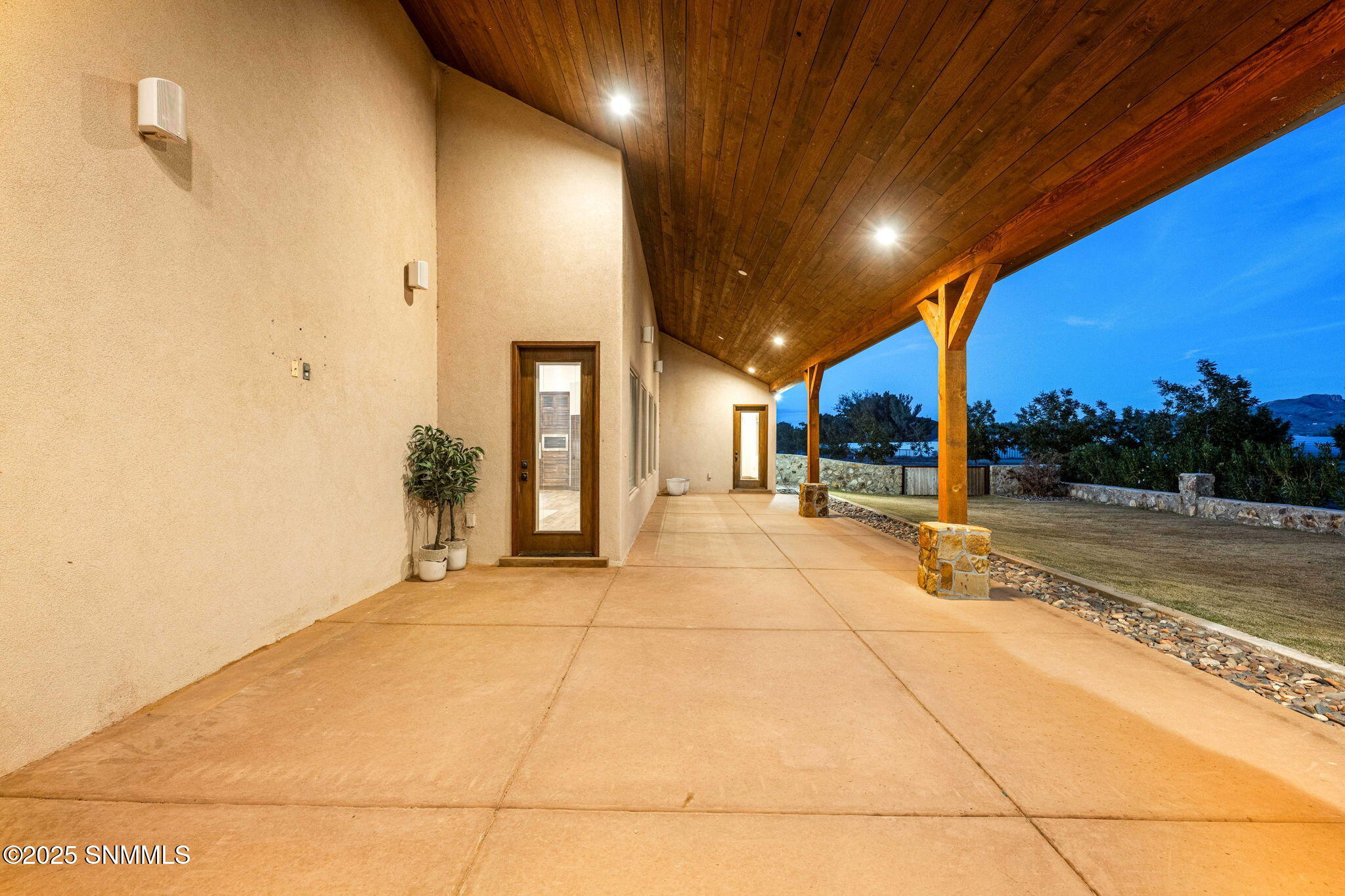 53-web-or-mls-Snappin Homes (DonaAna7403