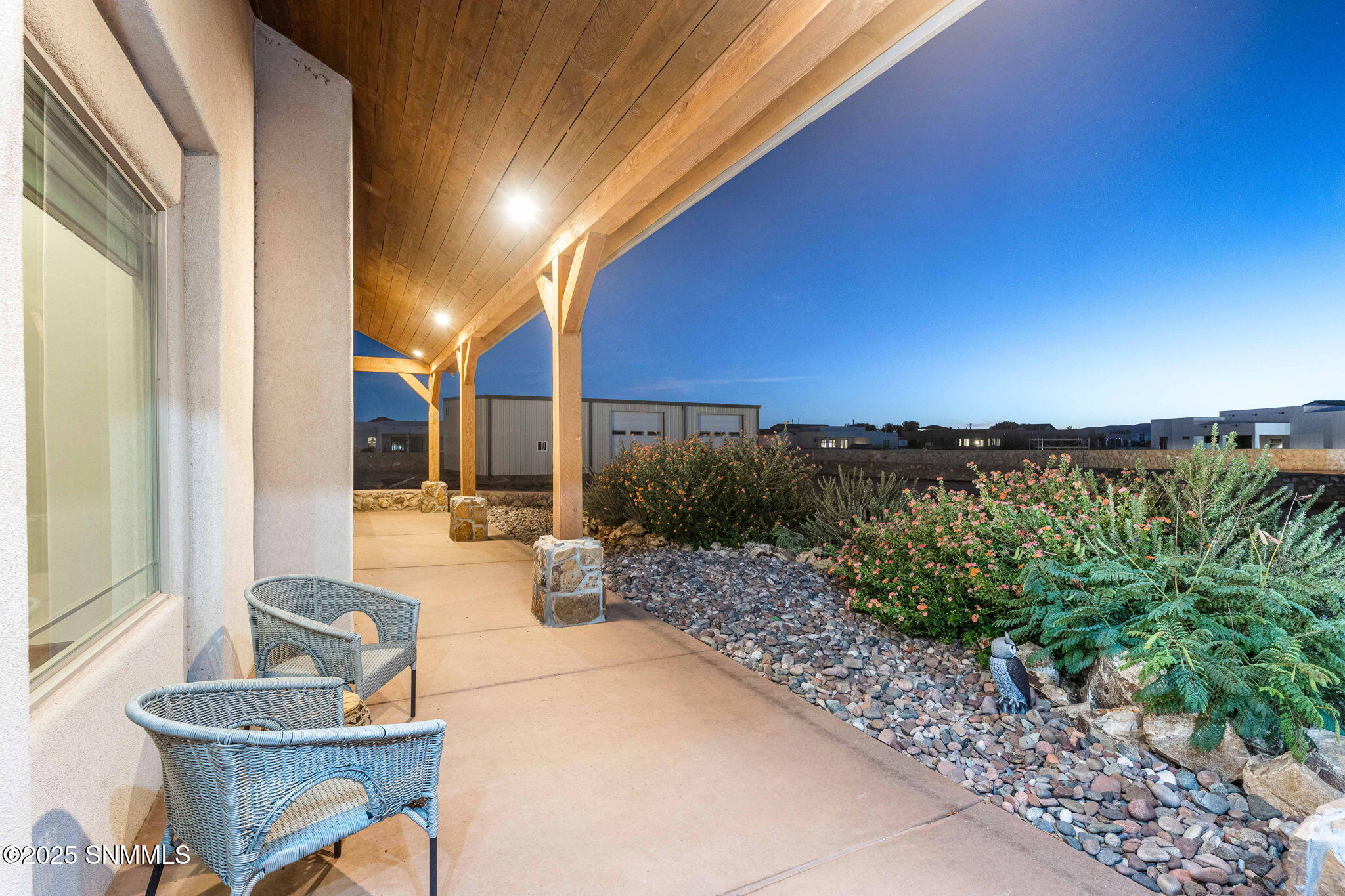 5-web-or-mls-Snappin Homes (DonaAna7403)