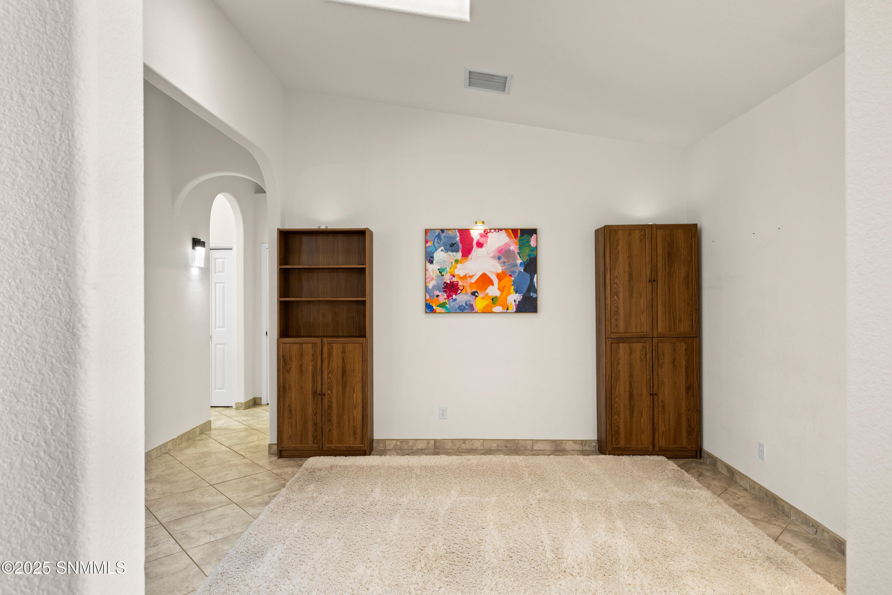 3548-Mission-MLS-Camera-Guy-11